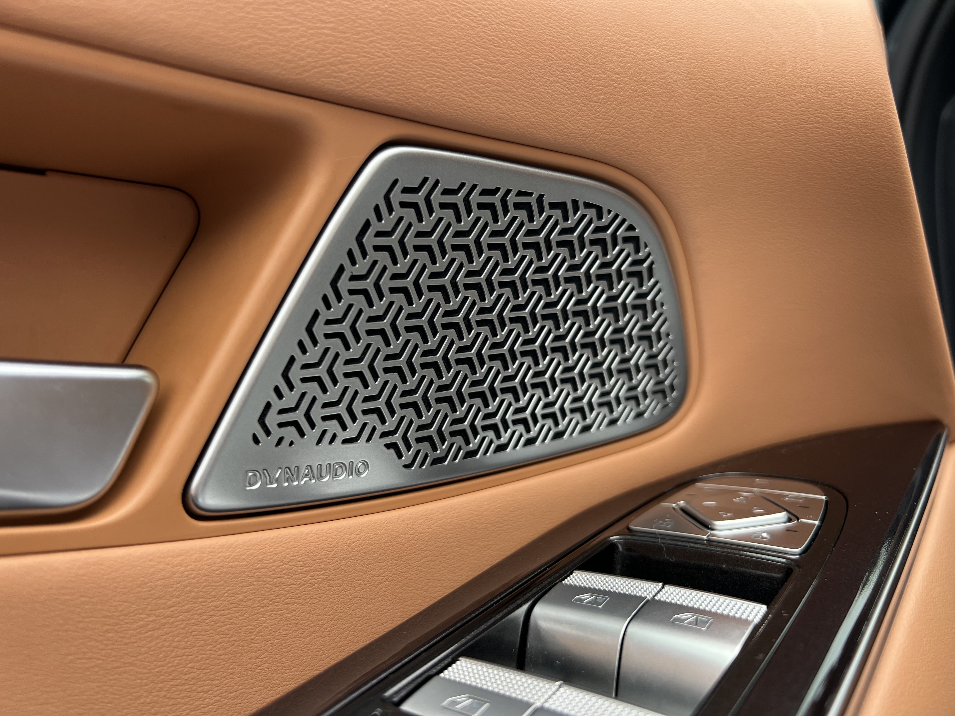 BYD HanL 2025 #16 BYD HanL 2025 imagen de coche #16