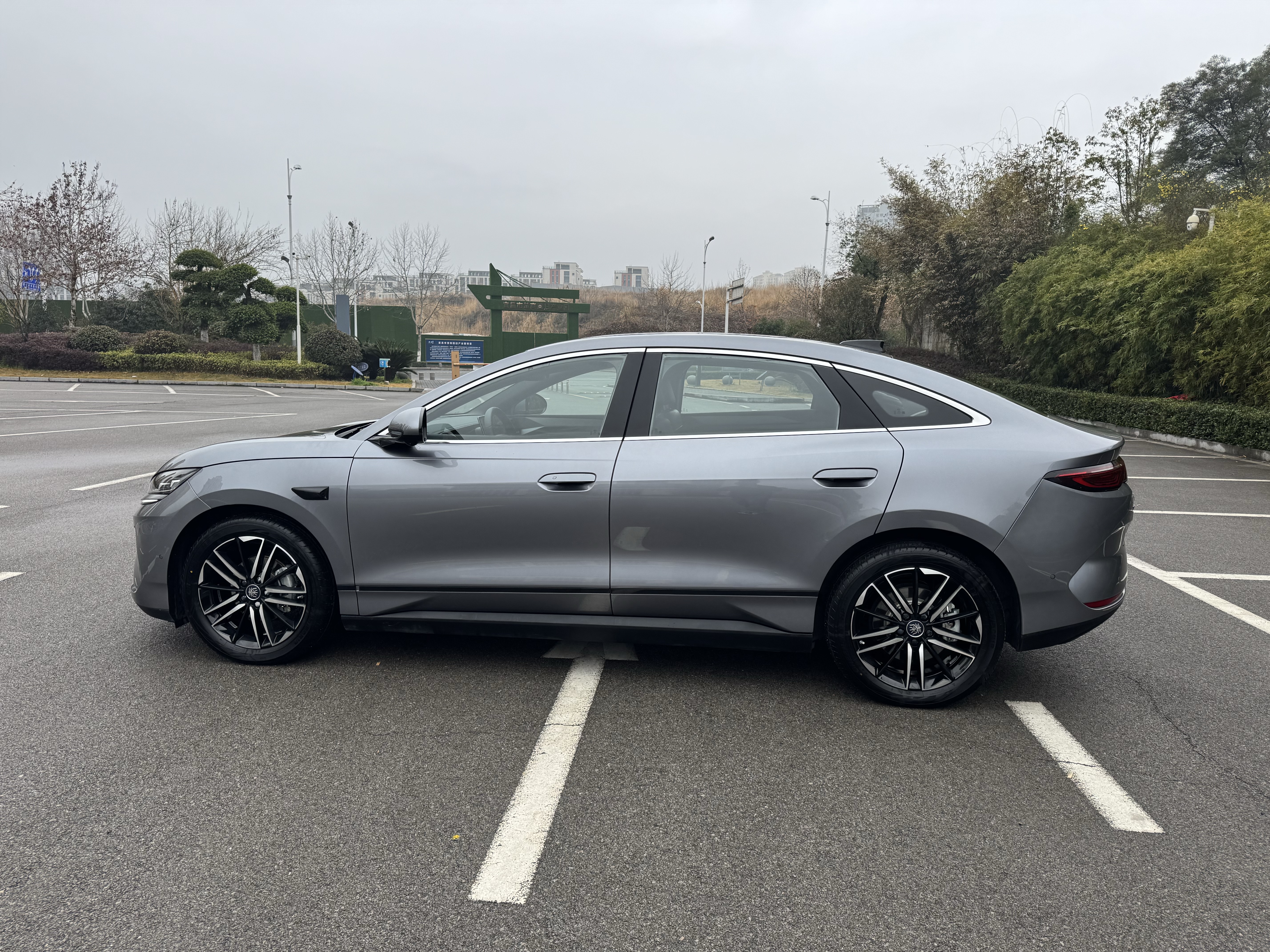 BYD Qin L 2025 car image #16