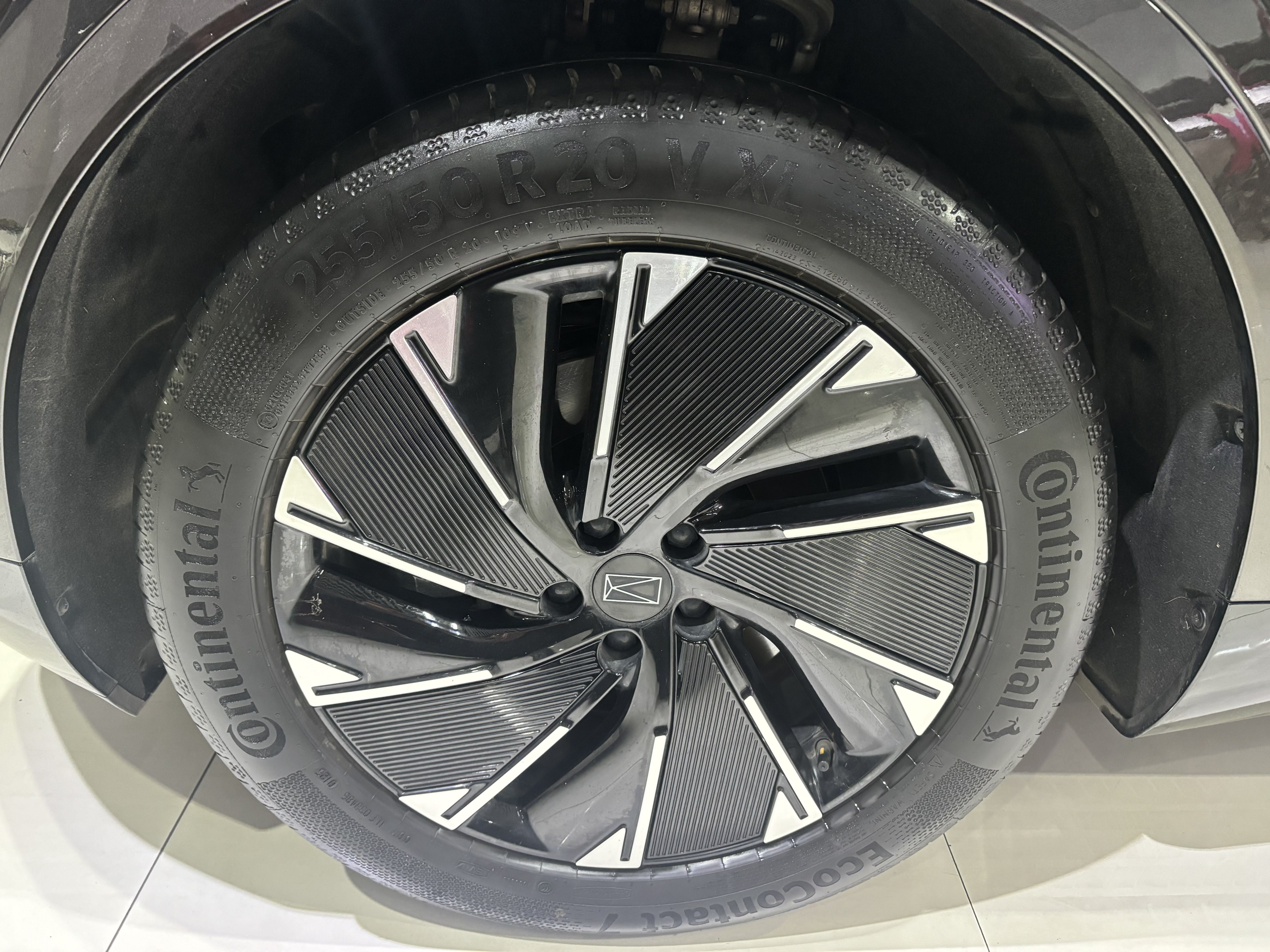 Avatr 07 2025 imagem de carro #16