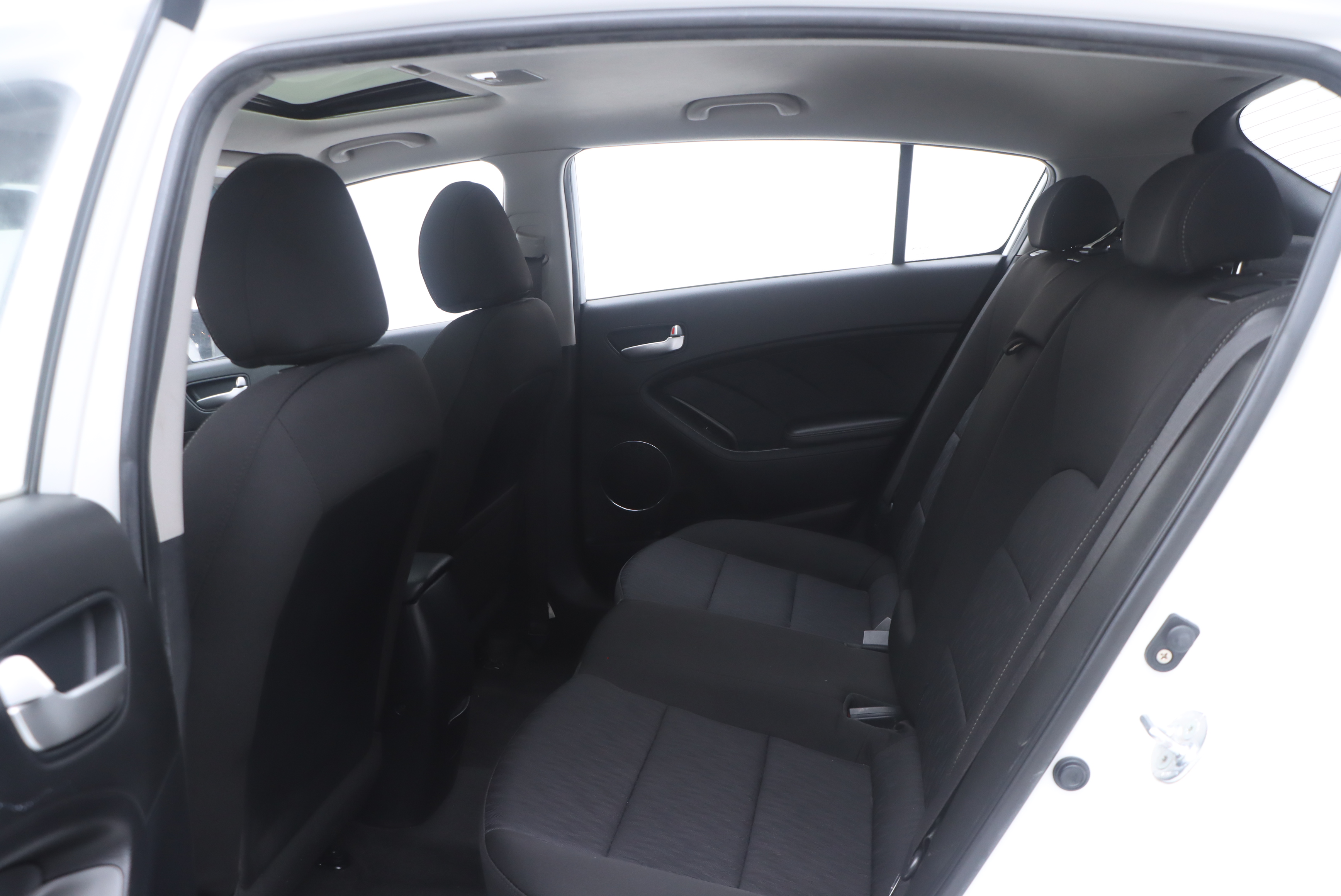 Kia Forte Koup 2014 car image #16