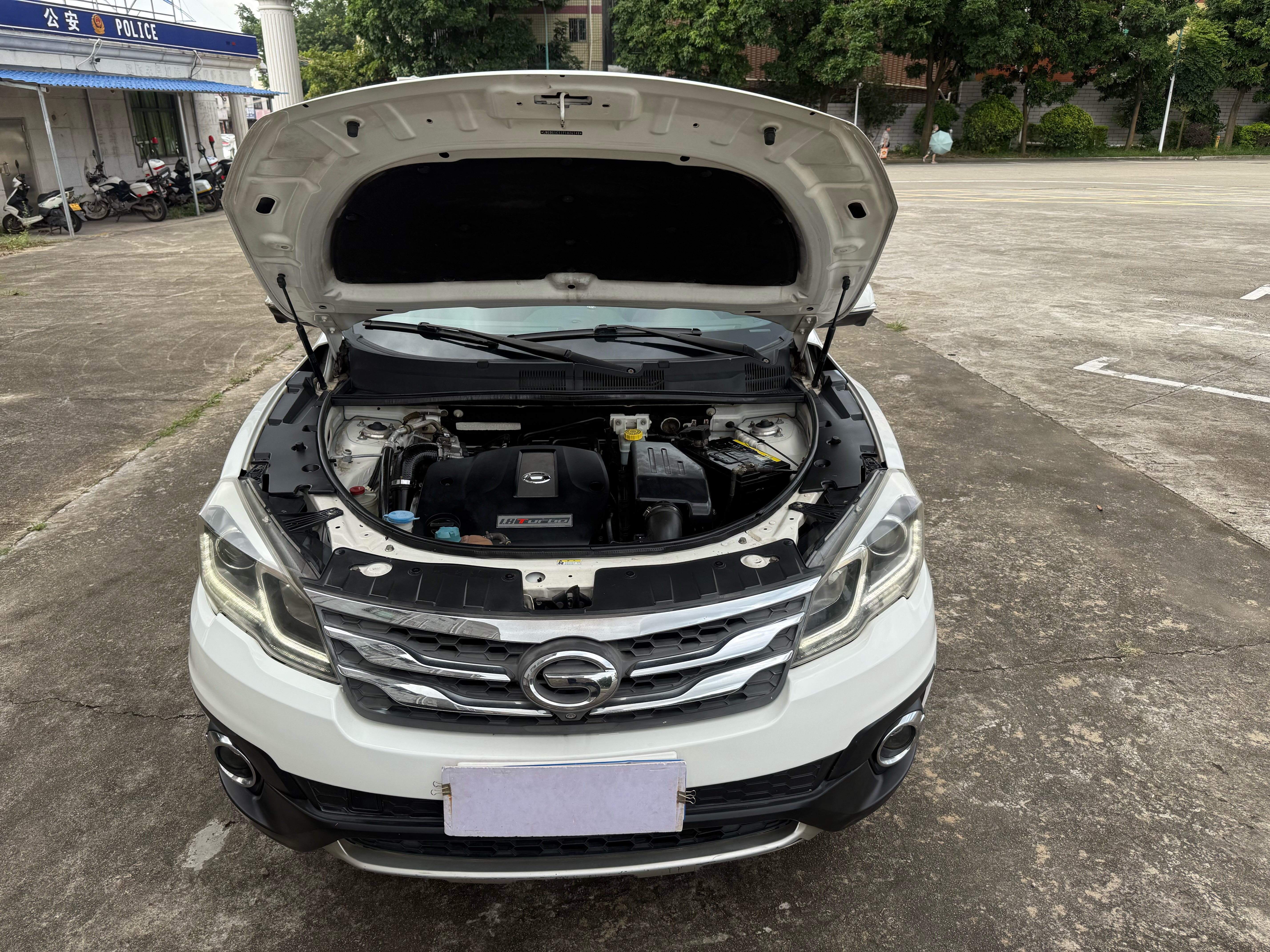 GAC Trumpchi GS5 Super 2015 #16 GAC Trumpchi GS5 Super 2015 car image #16