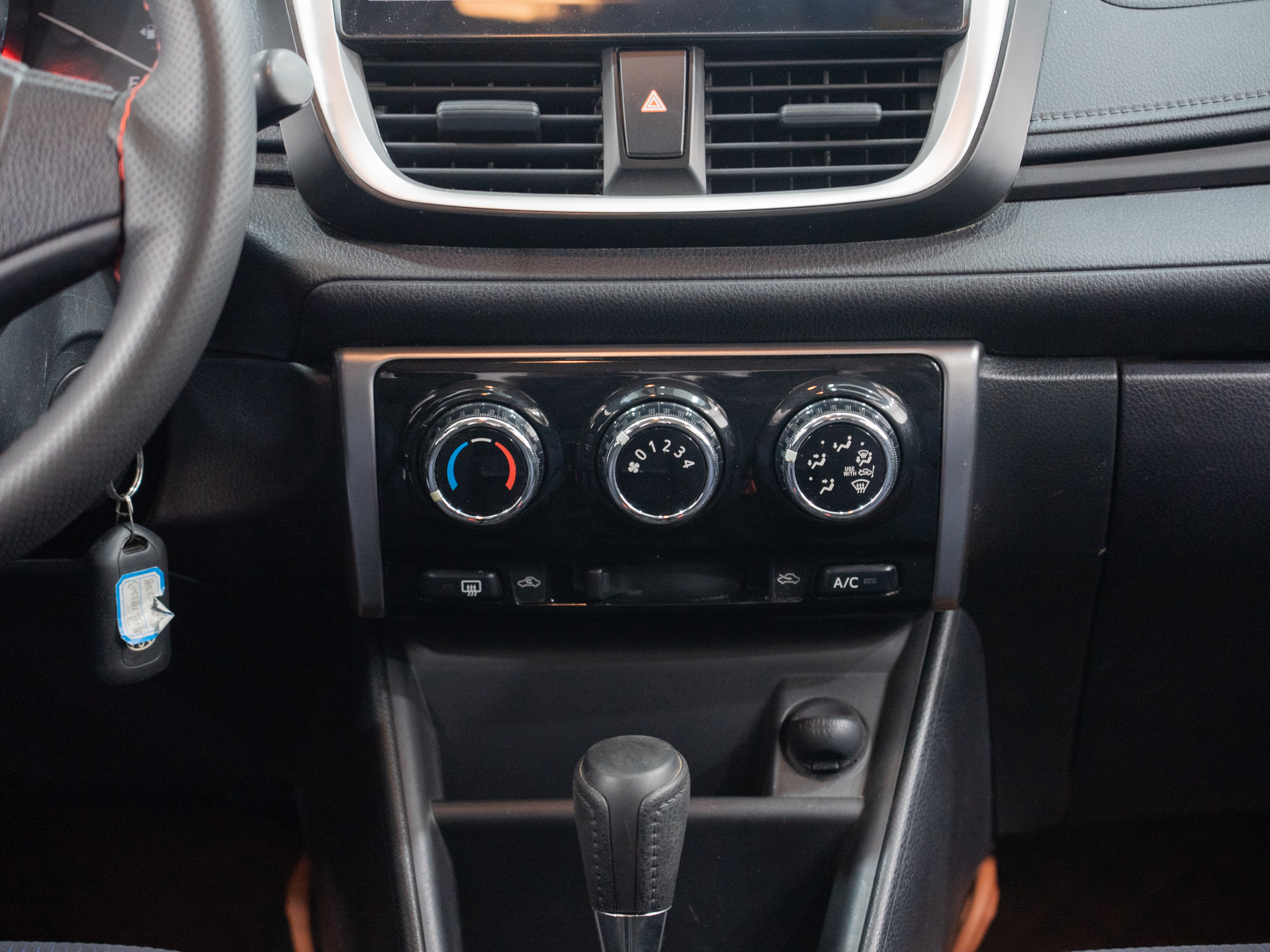 Yaris L Zhixuan 2015 car image #16