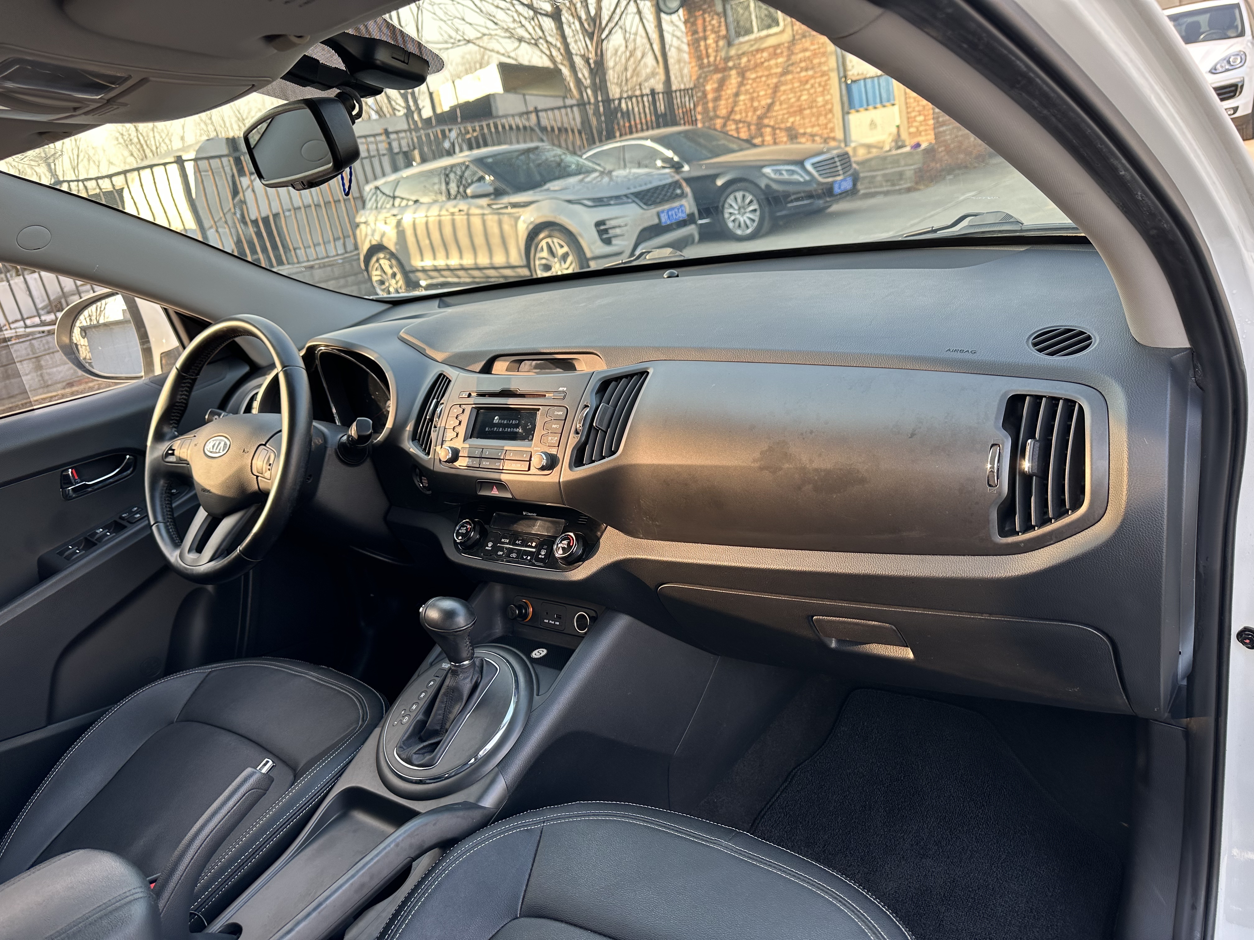 起亚 智跑 2013 汽车图片 #16