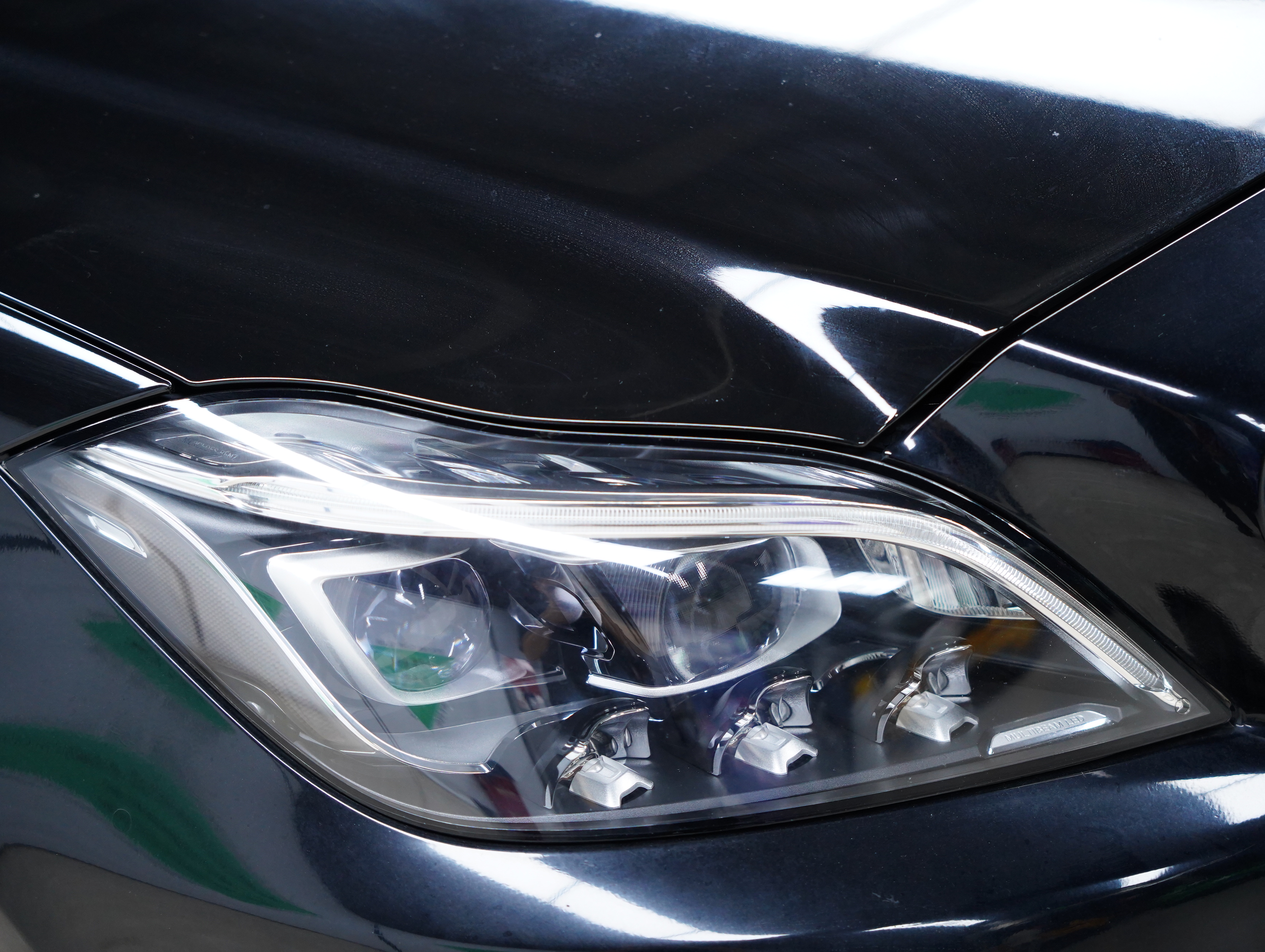 Mercedes-Benz CLS AMG 2017 car image #16