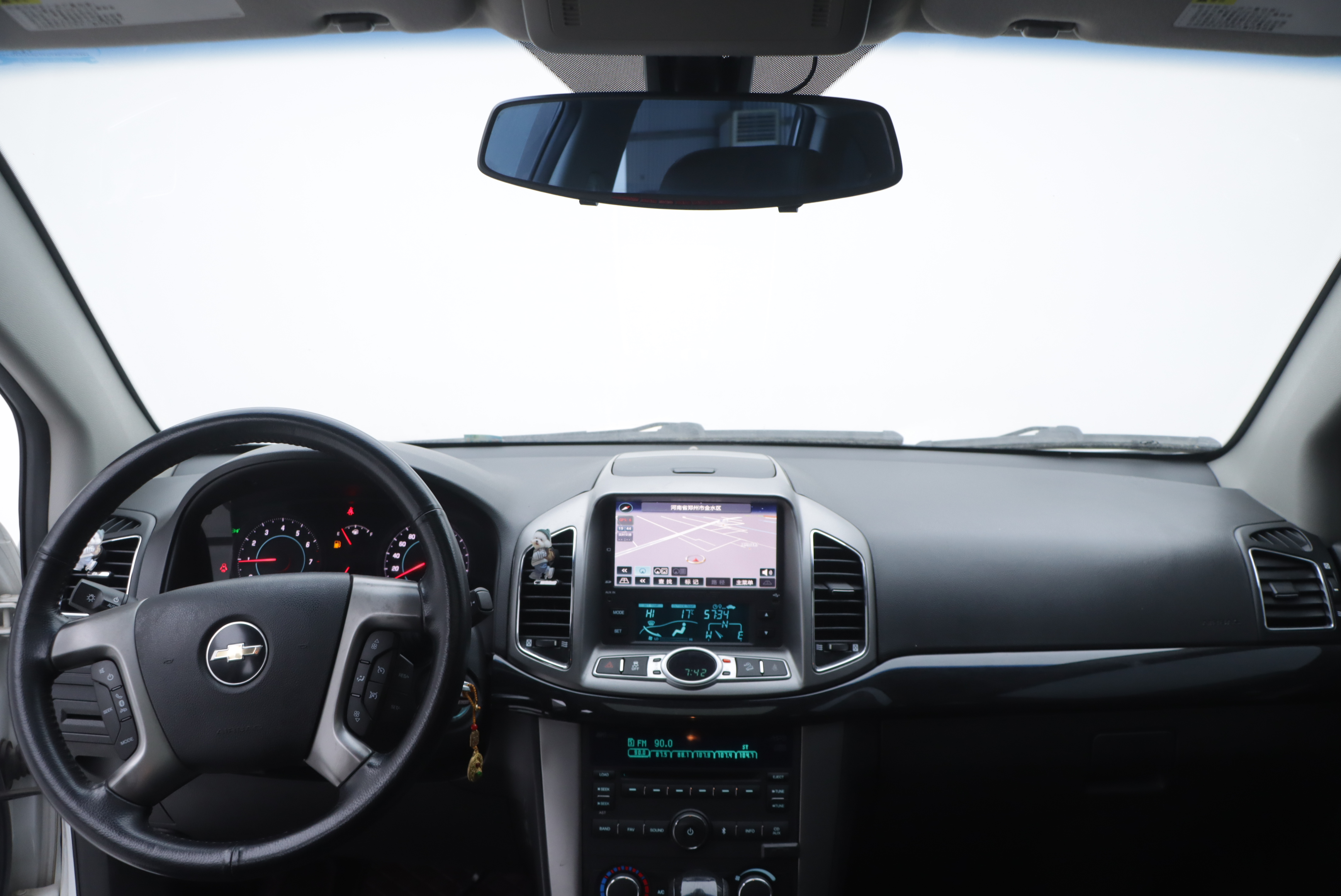 Chevrolet Captiva 2012 image de voiture #16