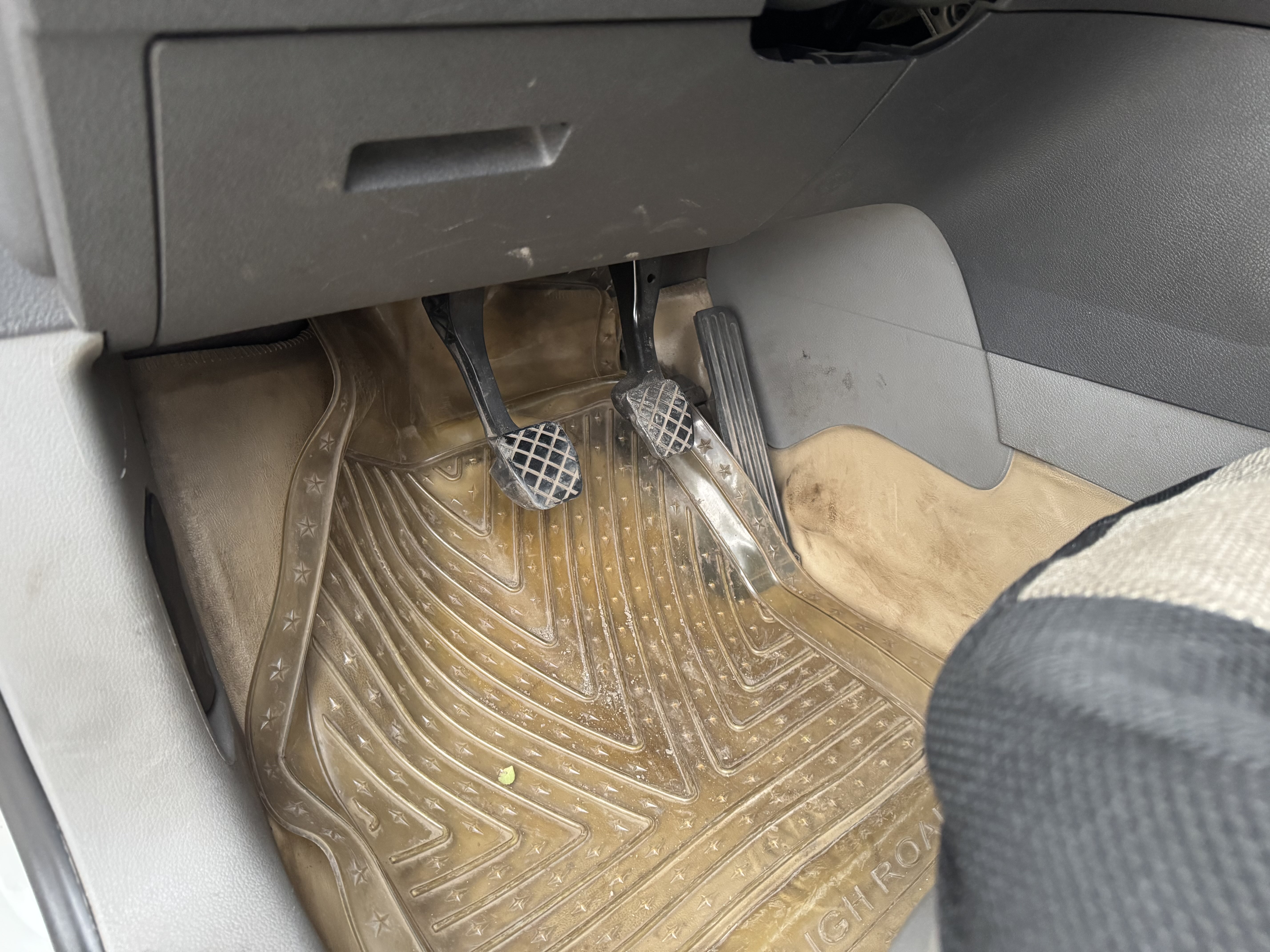 Volkswagen Caddy 2008 immagine di auto #16