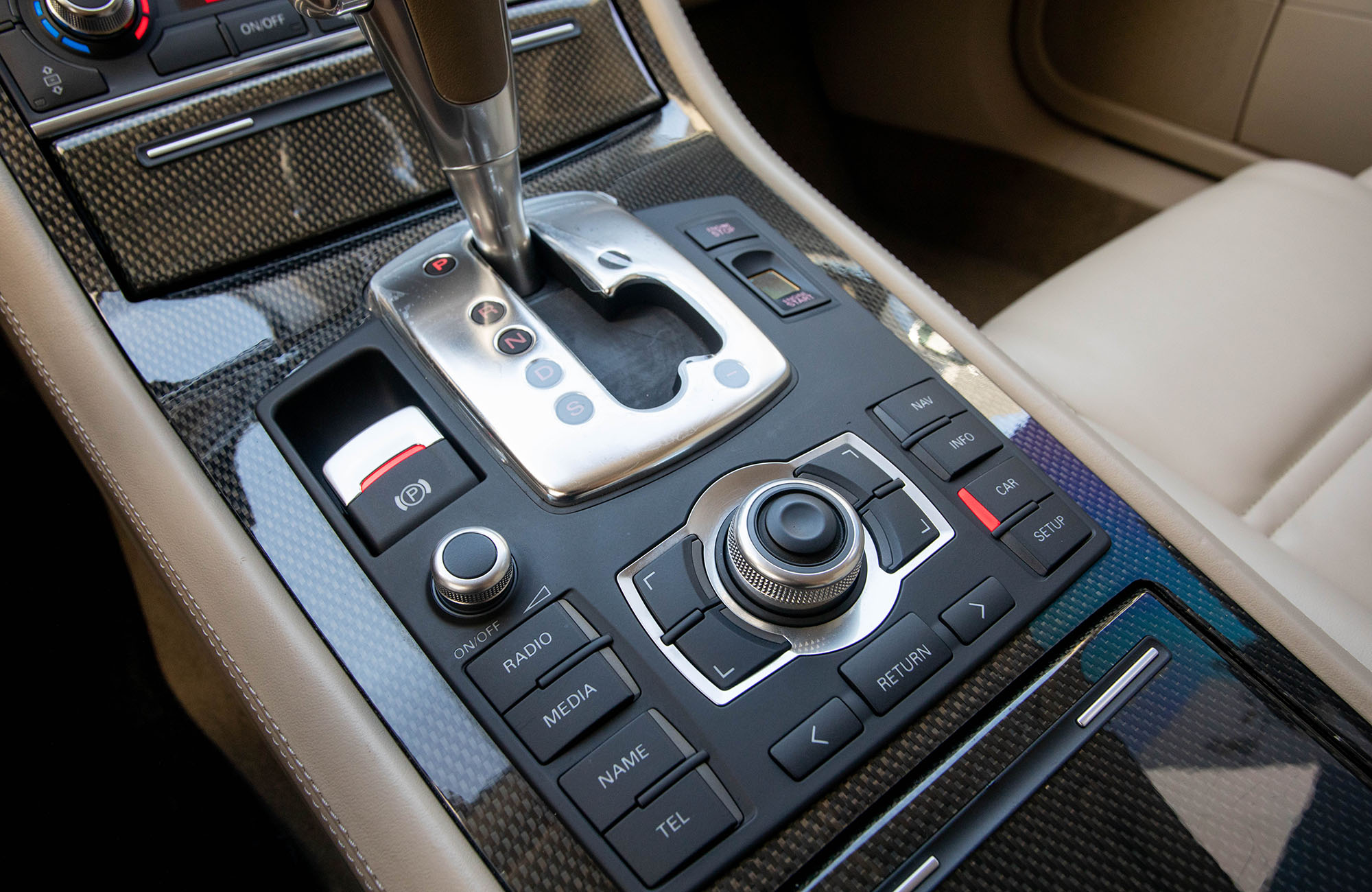 Audi S8 2009 #16 Audi S8 2009 car image #16