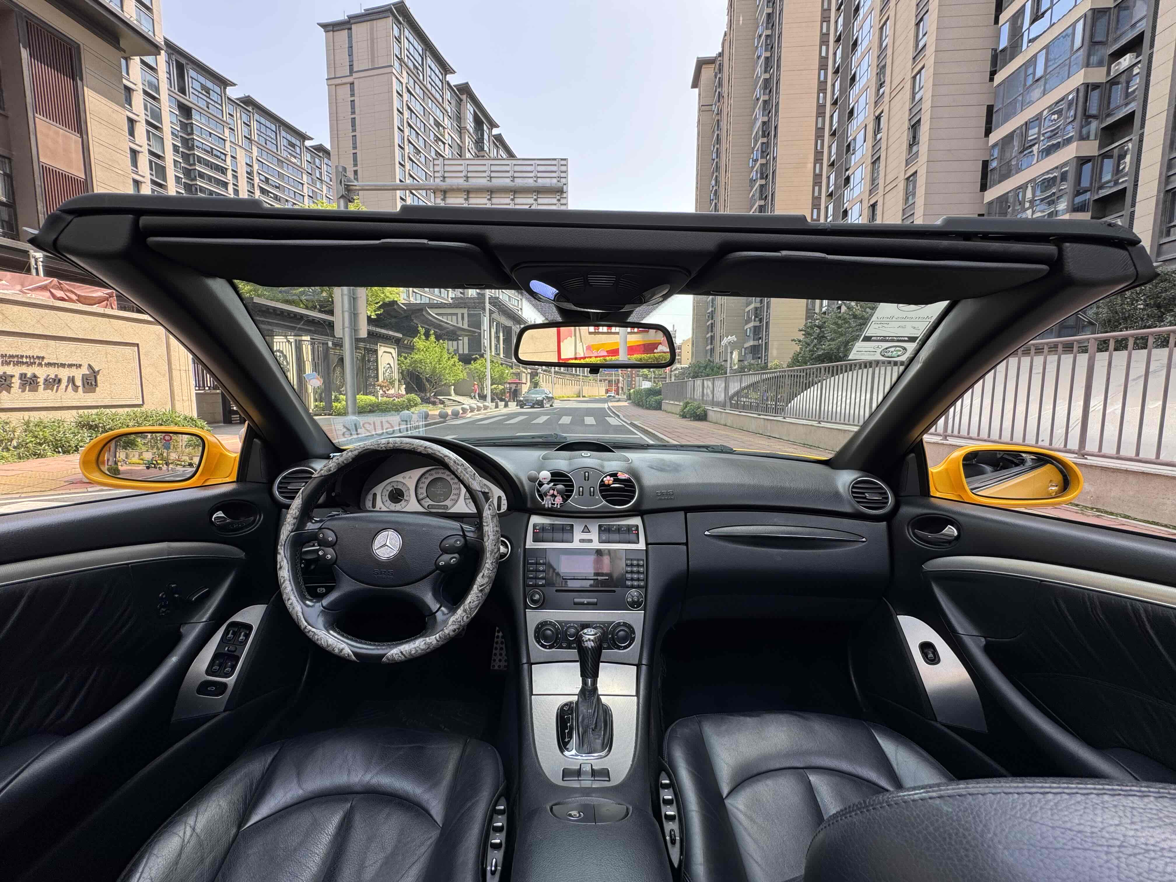 Mercedes-Benz CLK Class 2008 immagine di auto #16