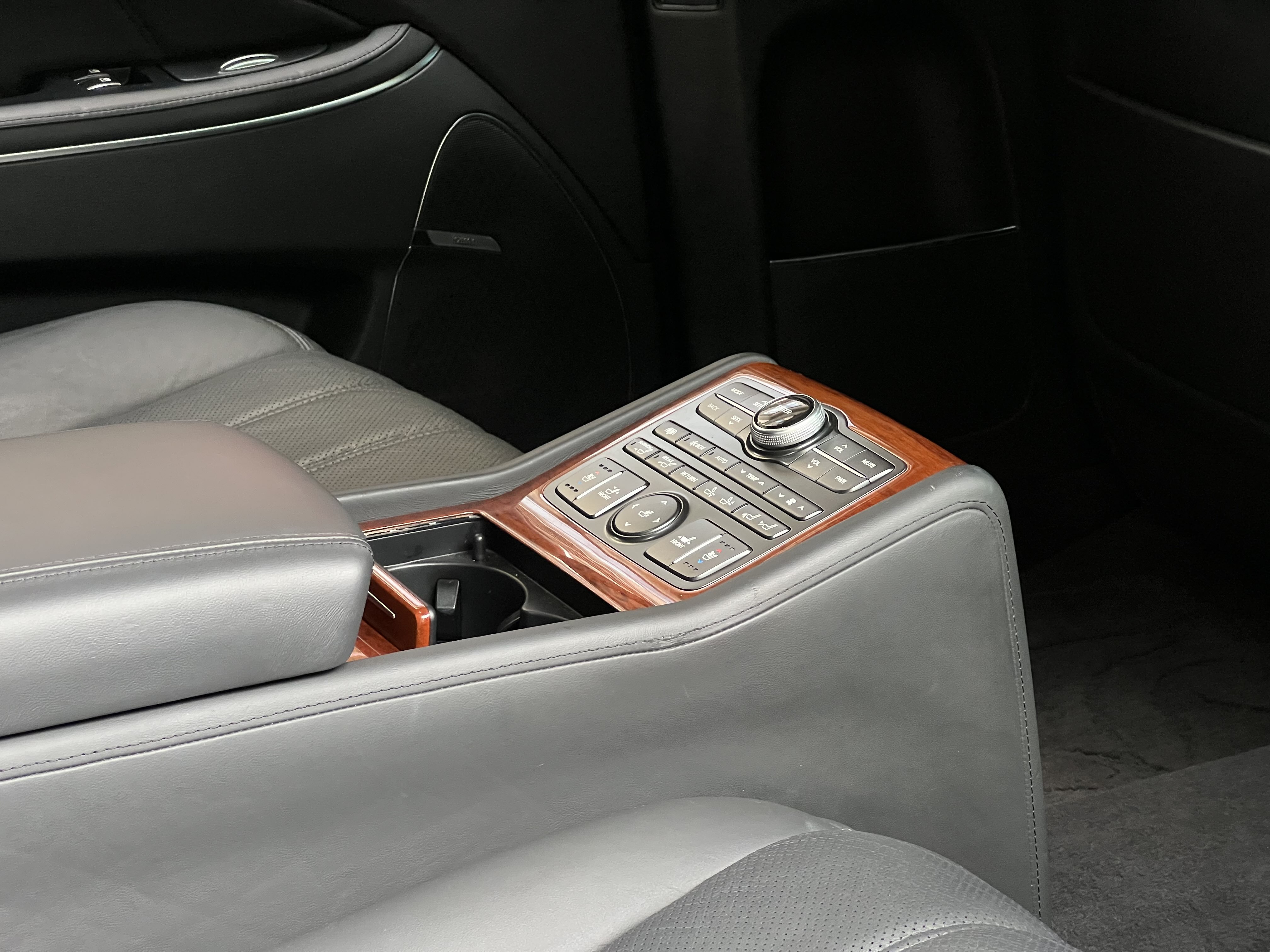 Hyundai Equus 2012 #16 Hyundai Equus 2012 immagine di auto #16