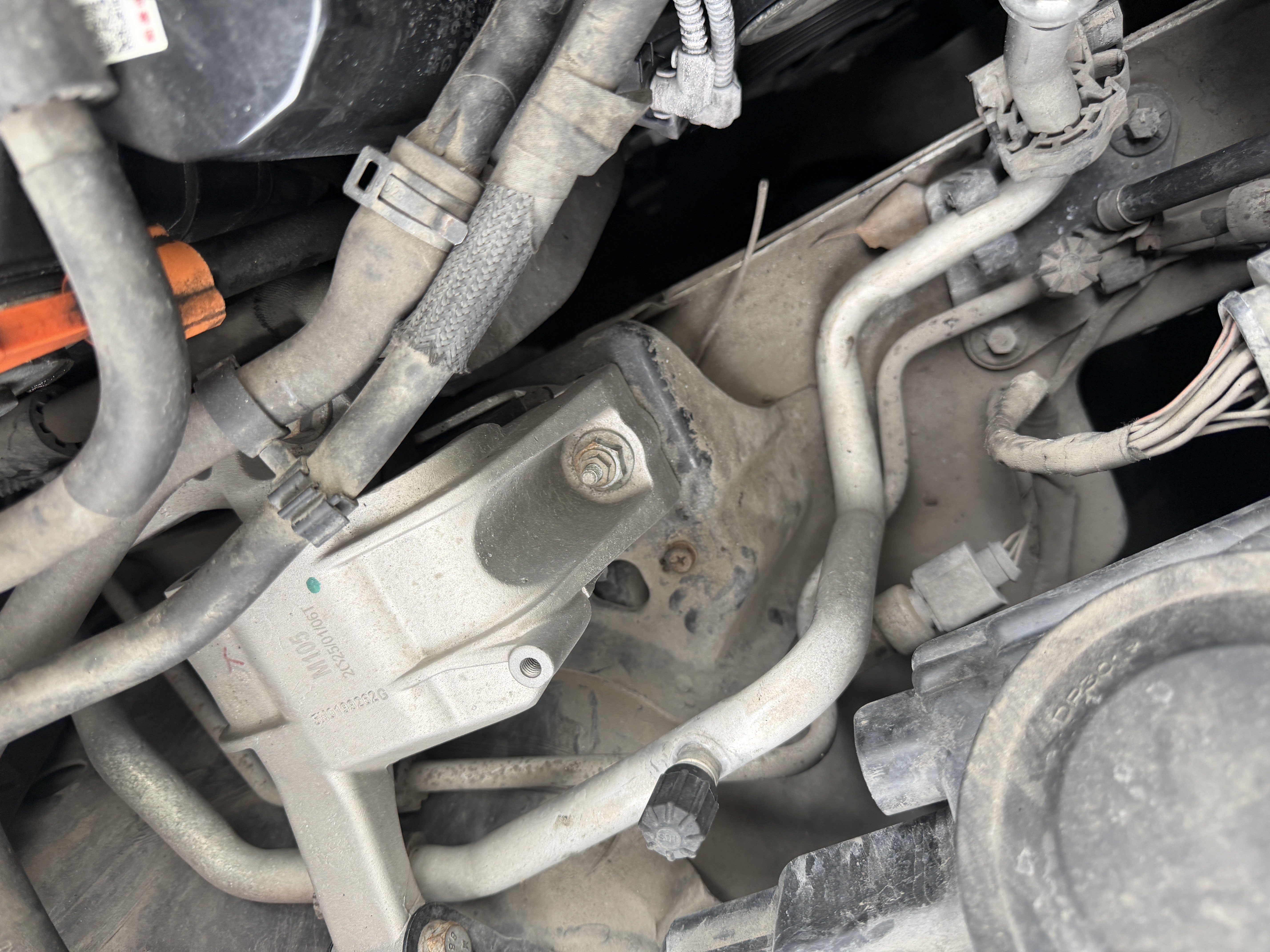 Volkswagen Tiguan 2013 car image #16