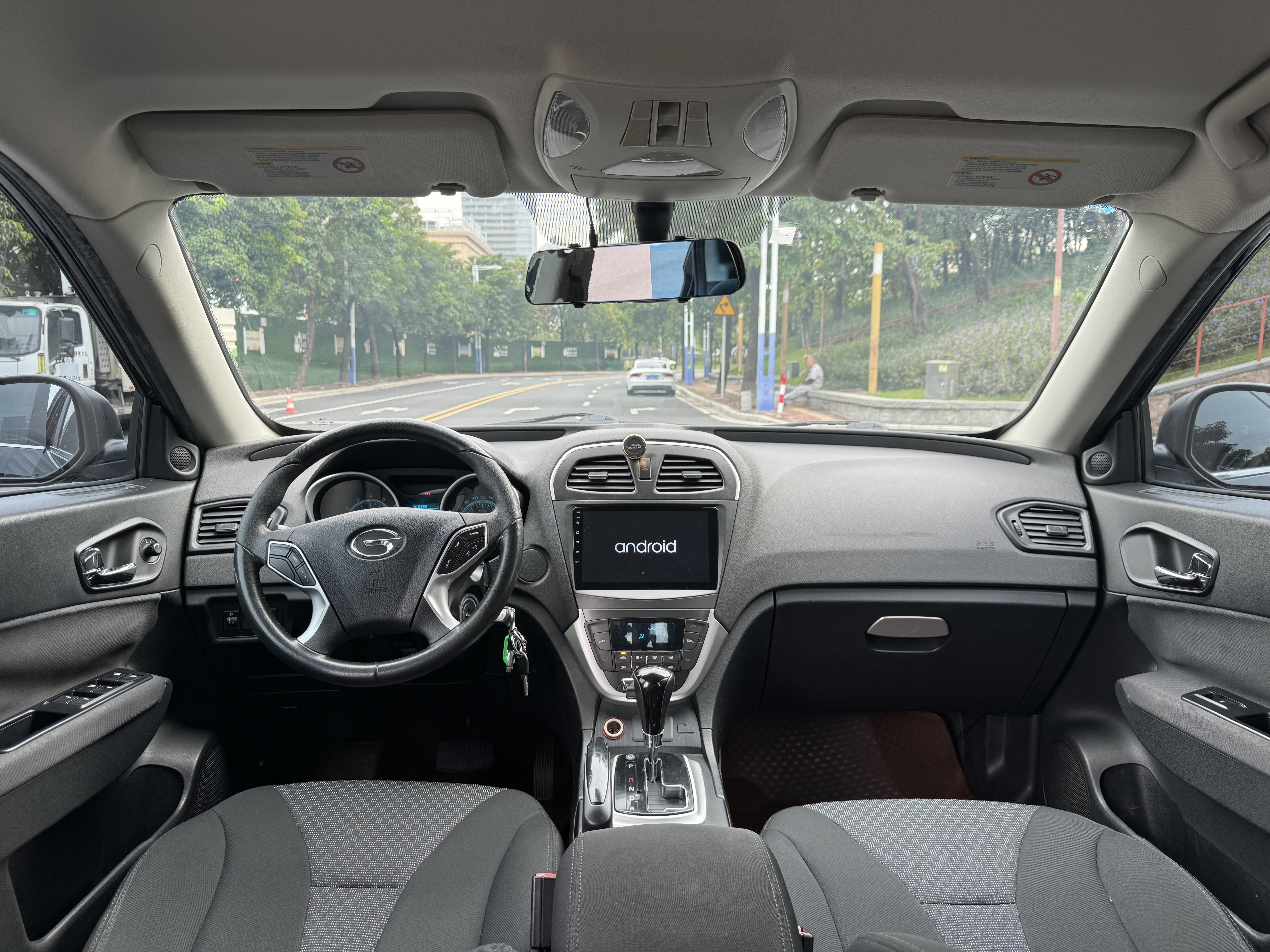 GAC Trumpchi GS5 Super 2015 car image #16