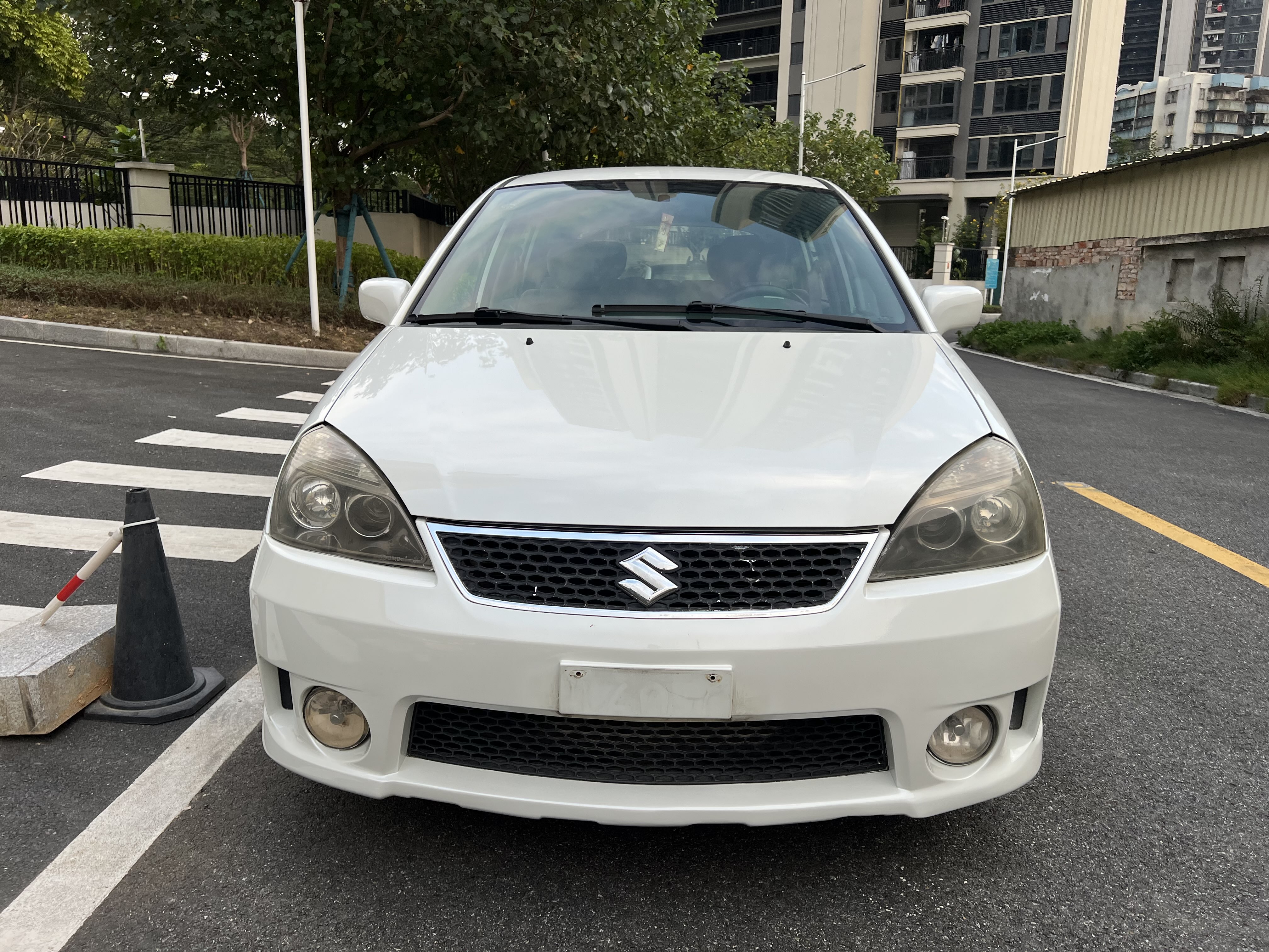 Suzuki Liana A6 2015 immagine di auto #16