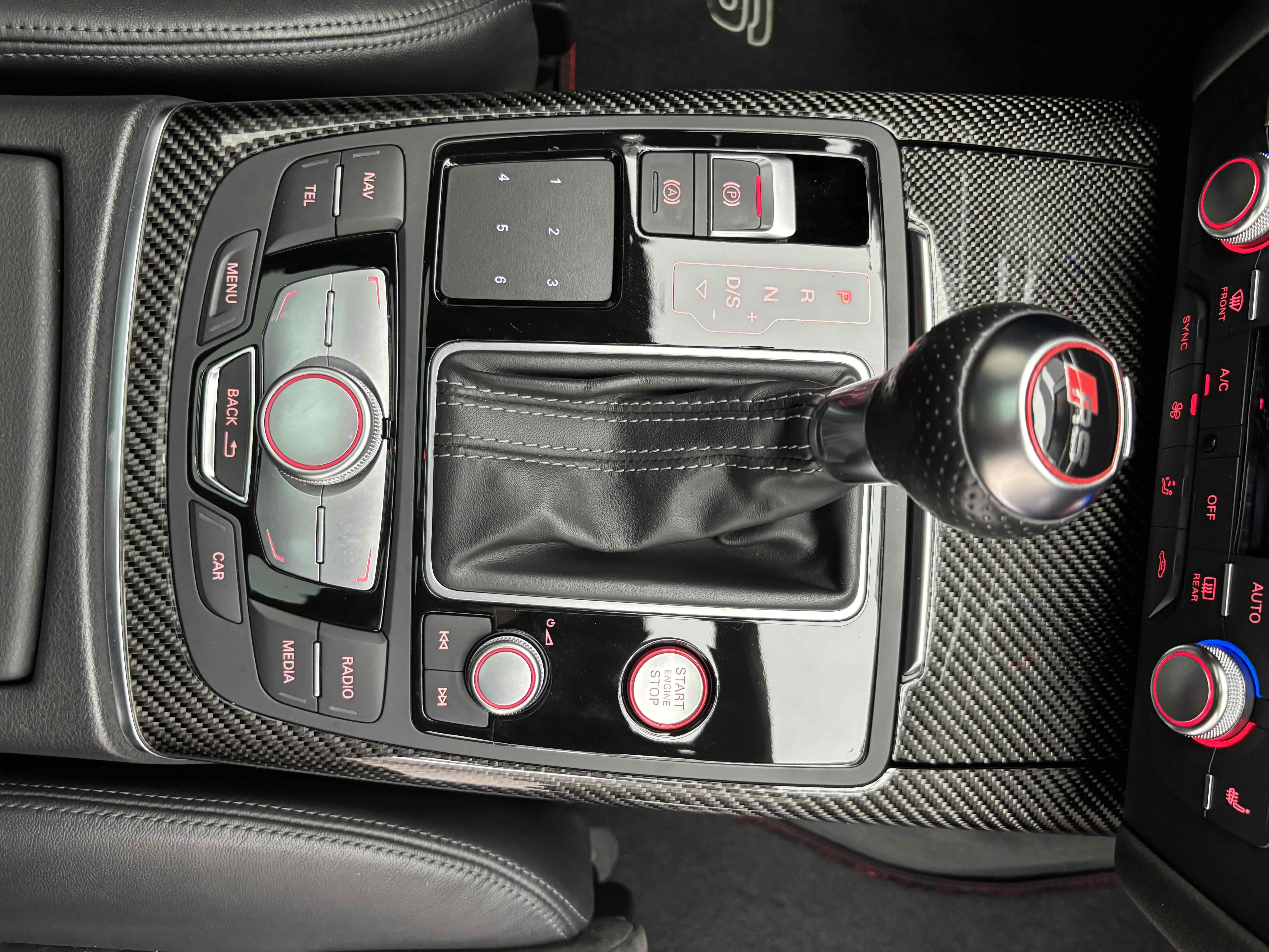 Audi RS 7 2017 car image #16