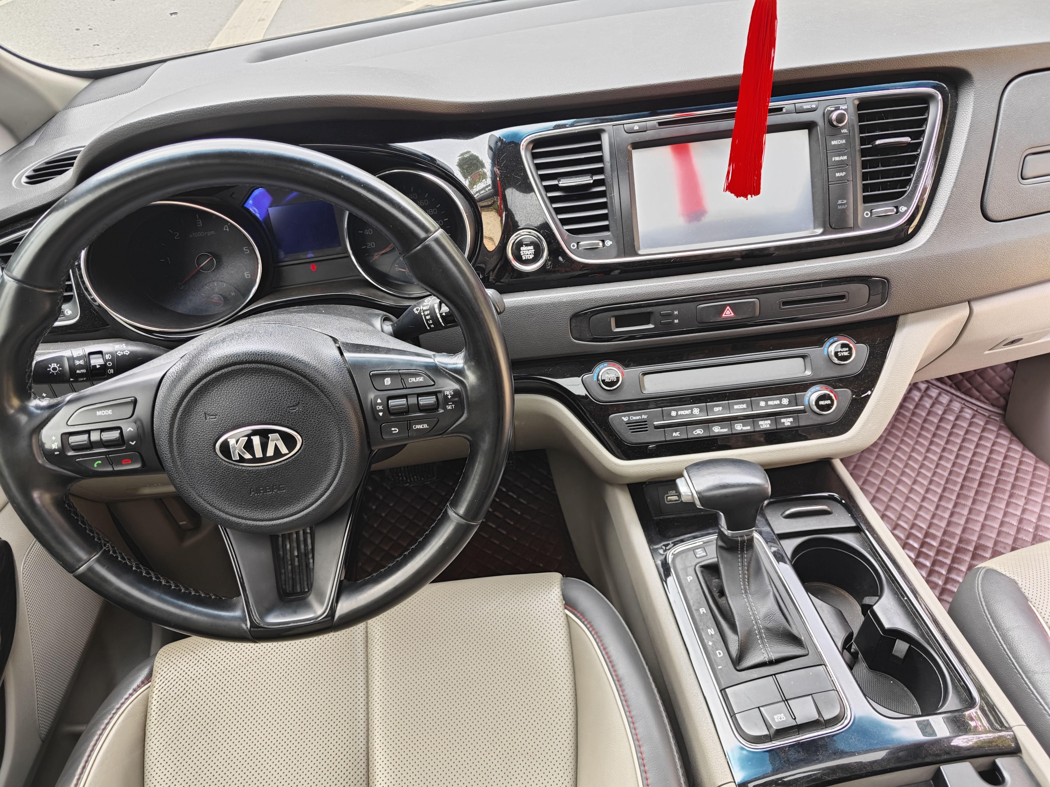 Kia Carnival (Imported) 2018 immagine di auto #16