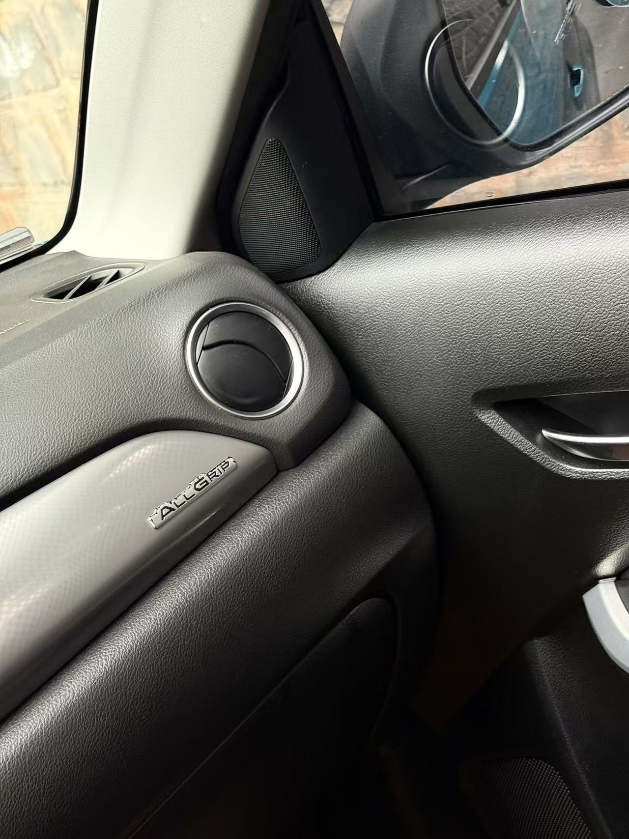 Suzuki Vitara 2016 image de voiture #16