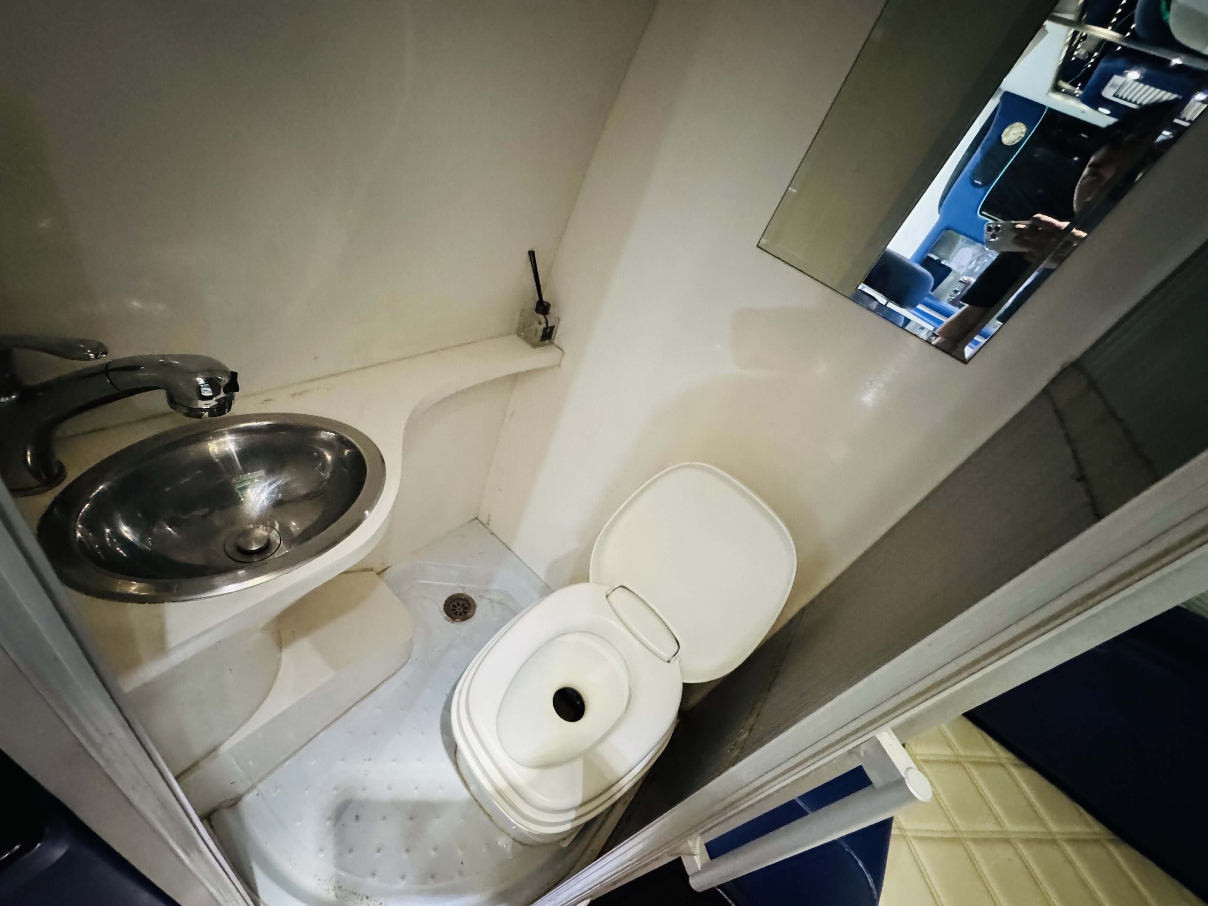 Mercedes-Benz Sprinter 2017 car image #16