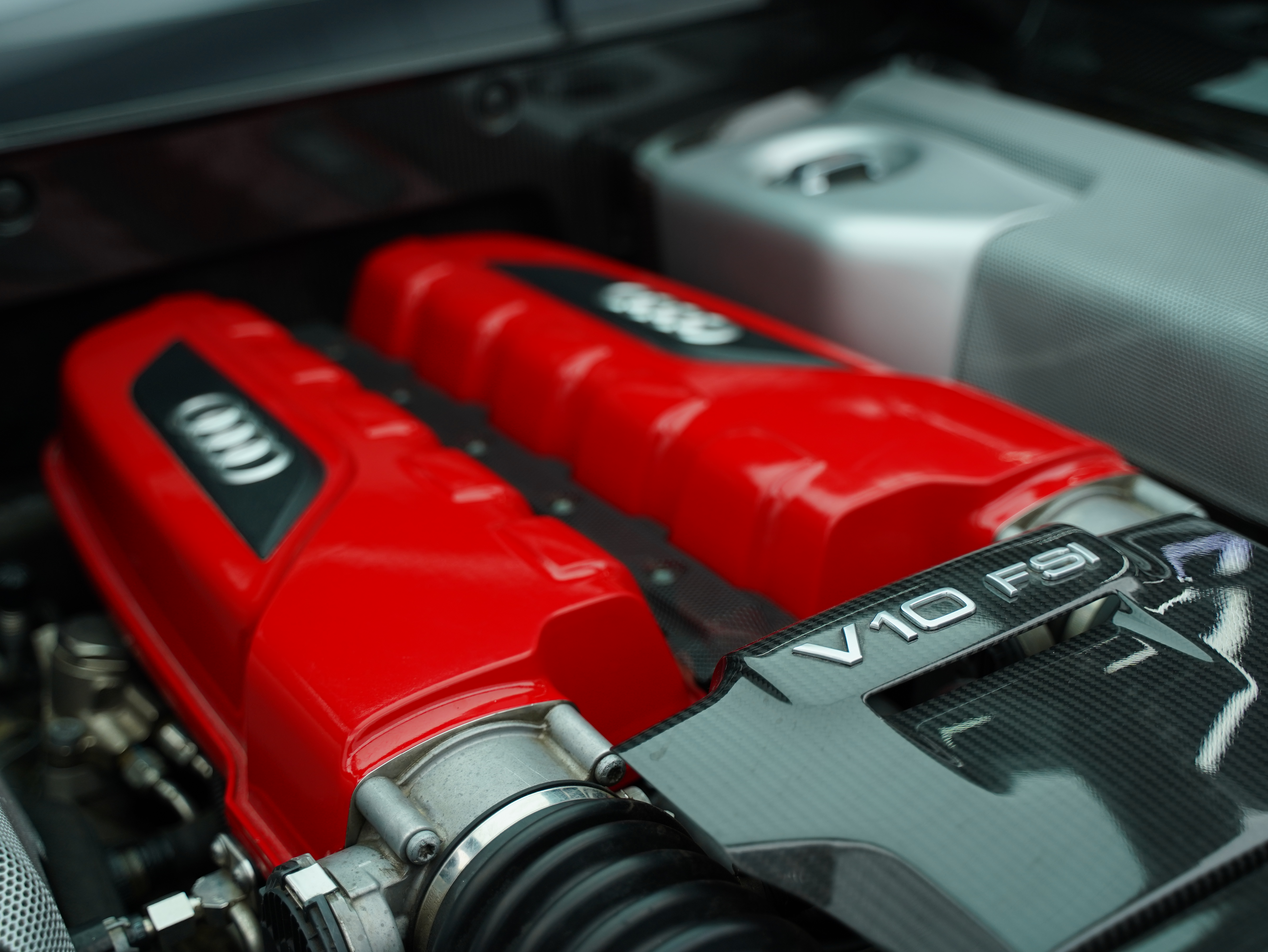 Audi R8 2013 #16 Audi R8 2013 car image #16