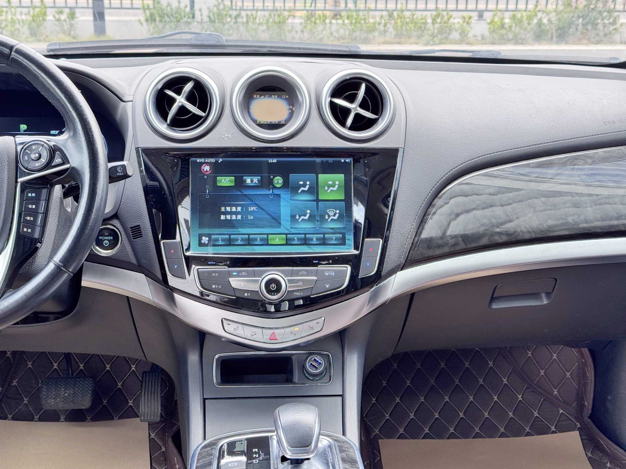 比亚迪 唐新能源 2016 汽车图片 #16