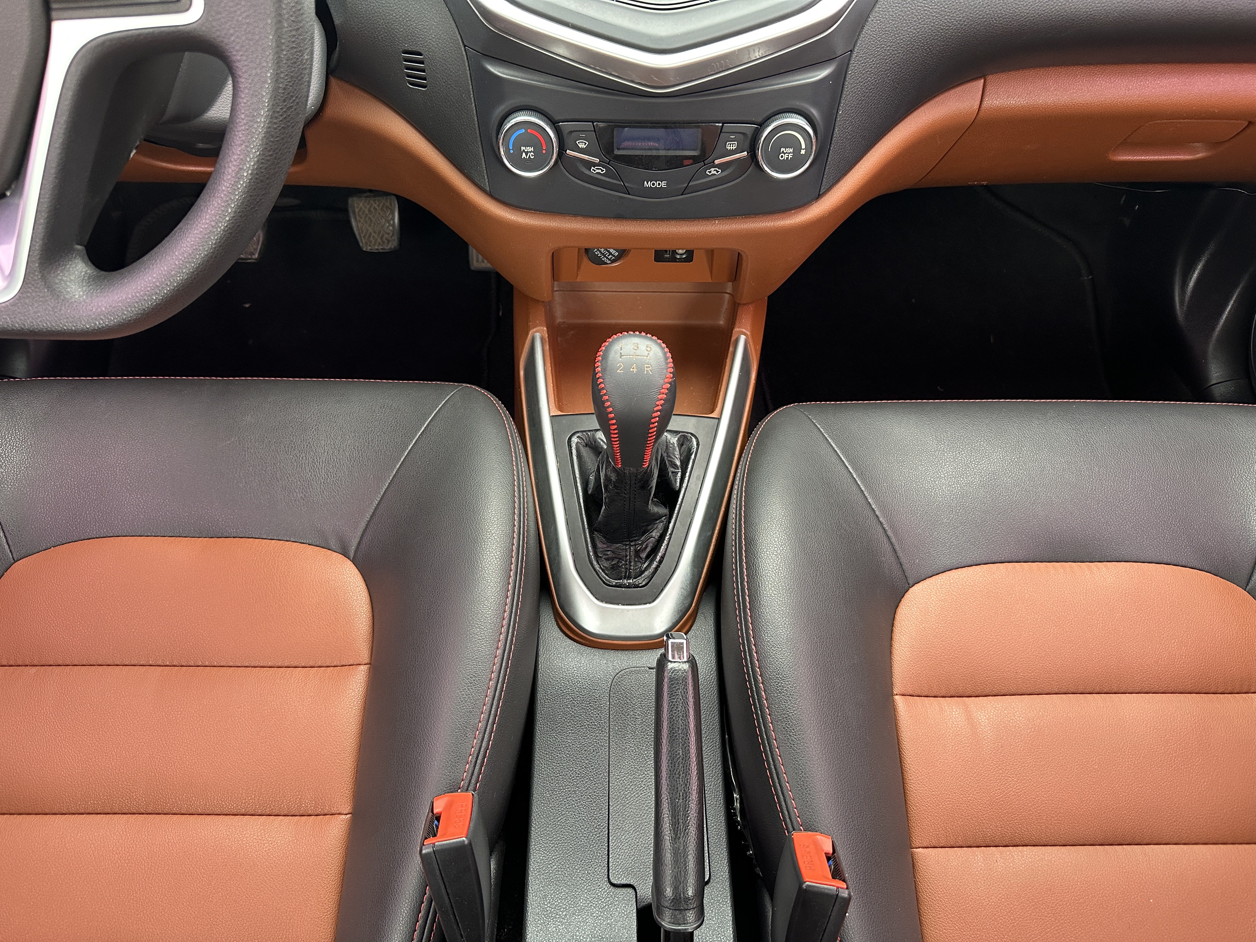 GEELY KingKong 2017 car image #16