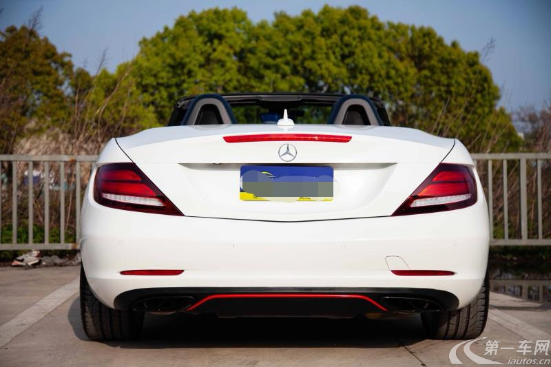 Mercedes-Benz SLC Class 2018 car image #16