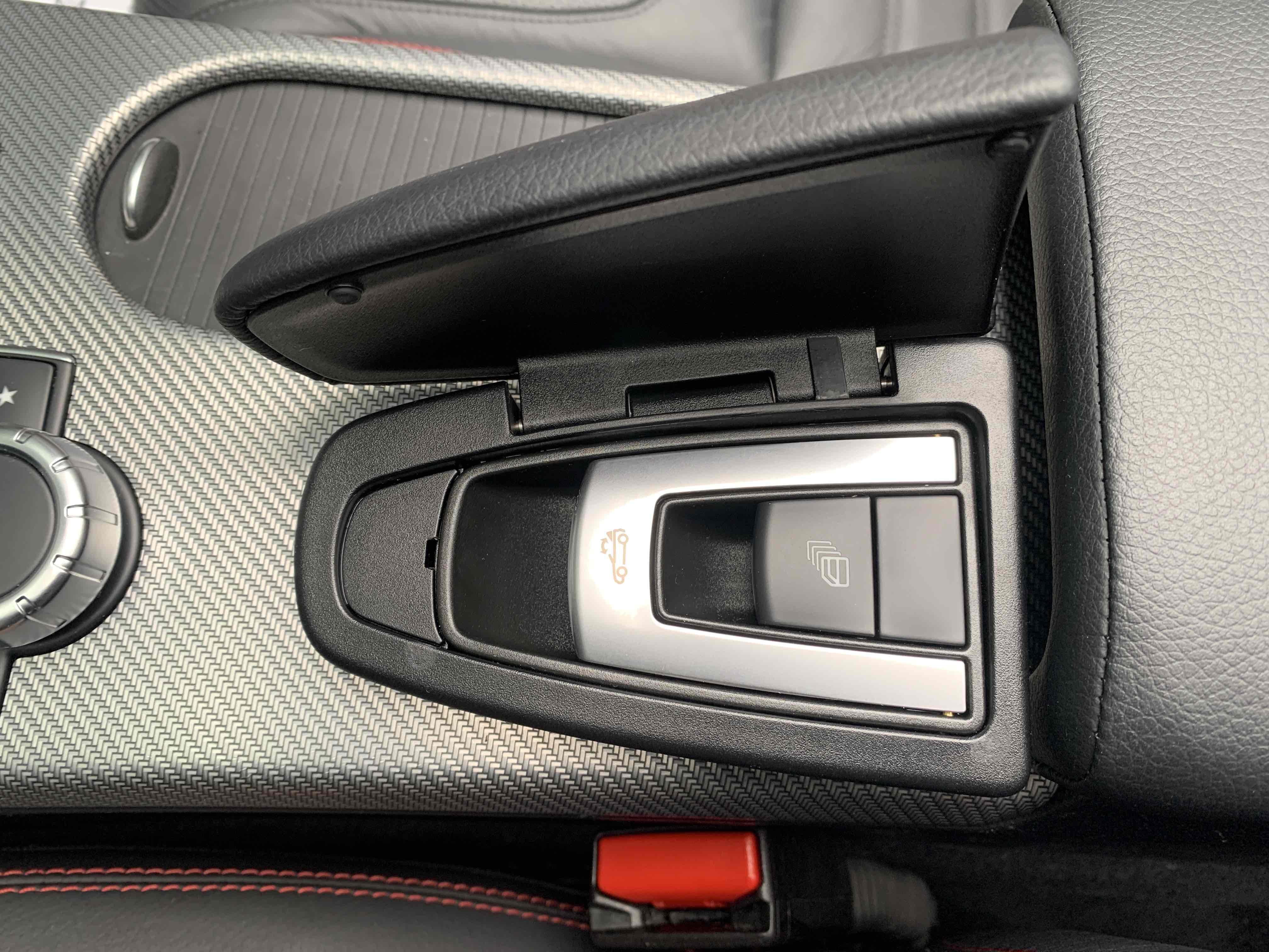 Mercedes-Benz SLC Class 2018 #16 Mercedes-Benz SLC Class 2018 car image #16