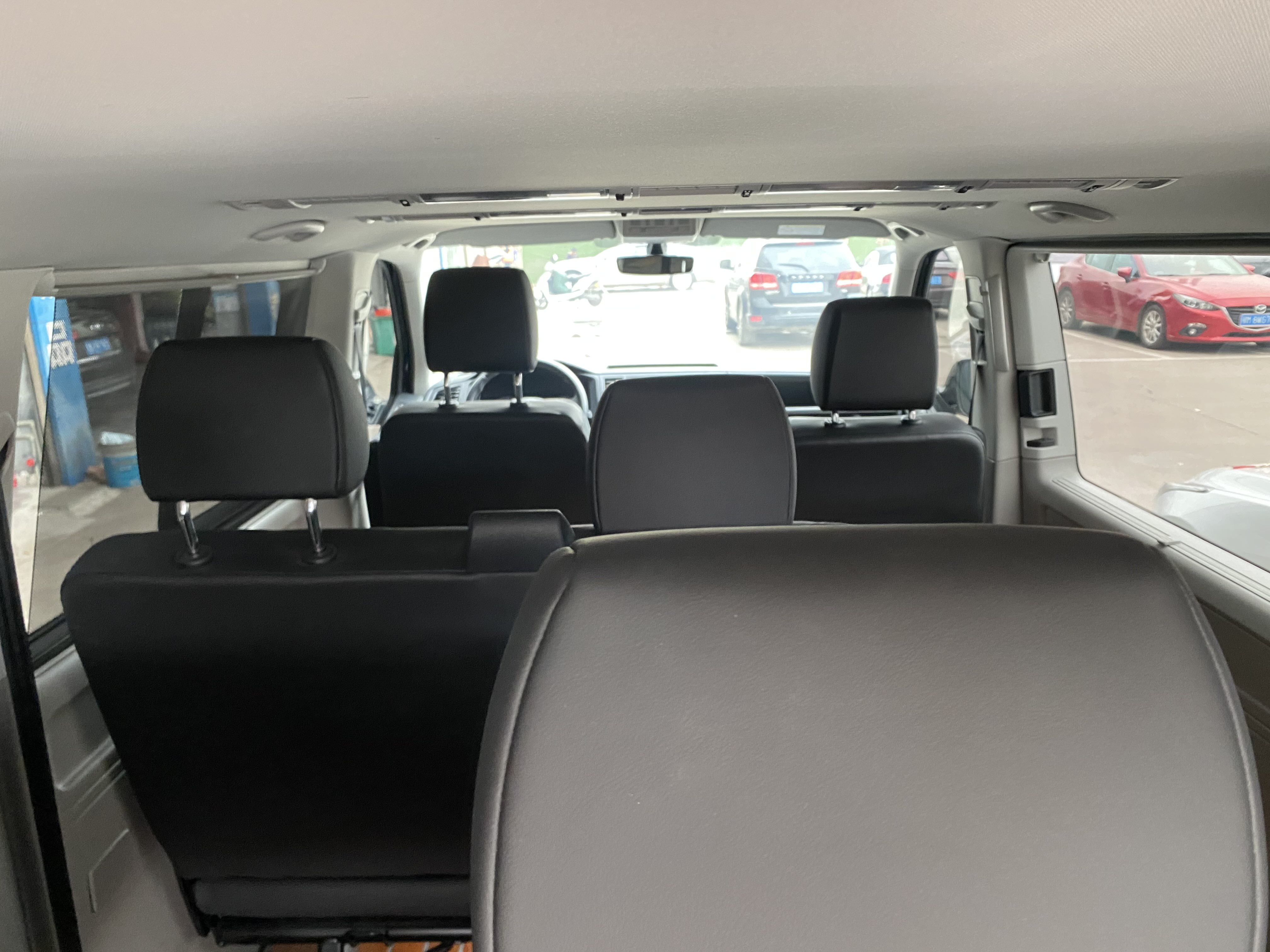 Volkswagen Caravelle 2020 car image #16