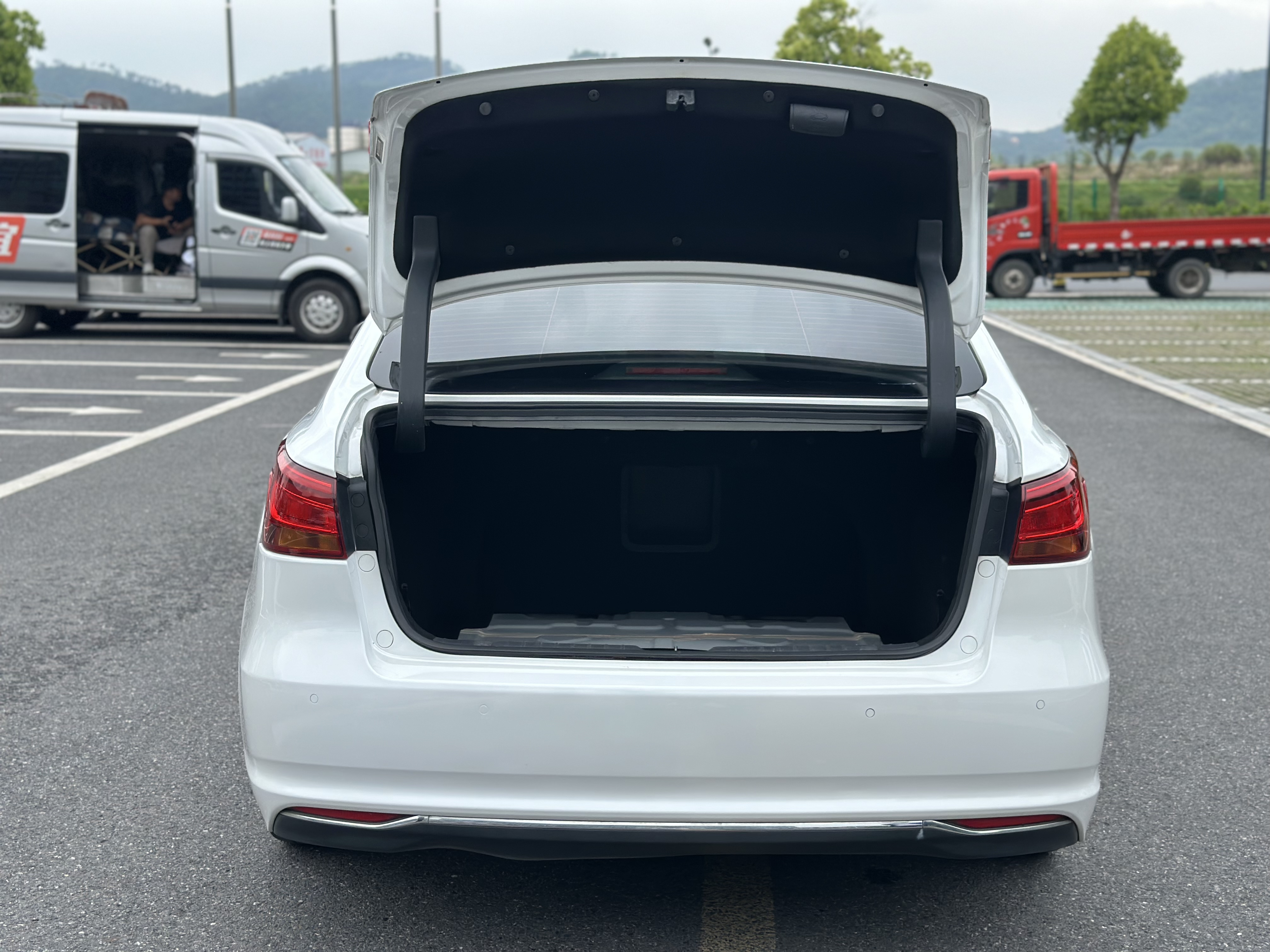 Changan Raeton 2018 #16 Changan Raeton 2018 car image #16