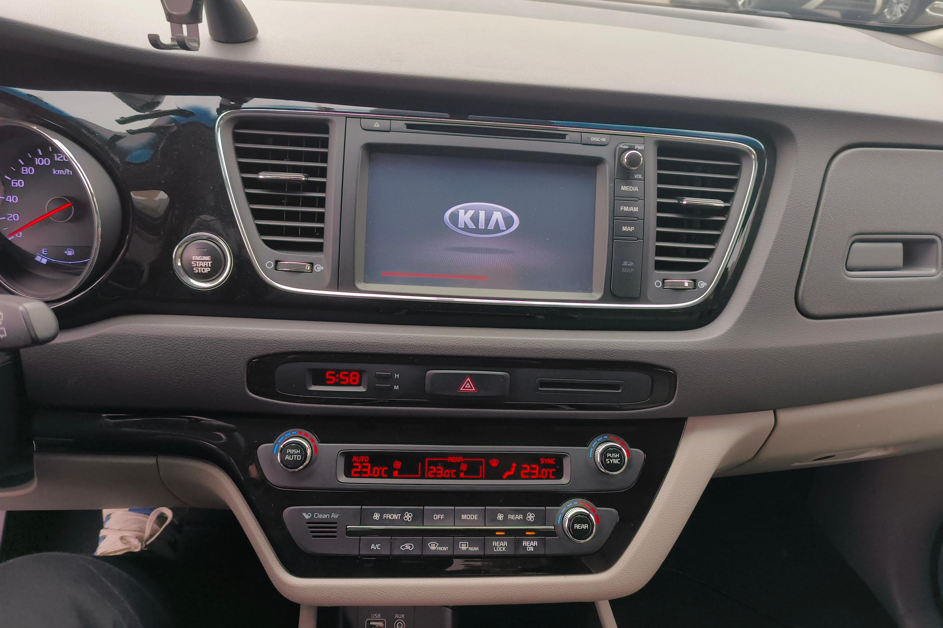 起亚 嘉华 2015 汽车图片 #16