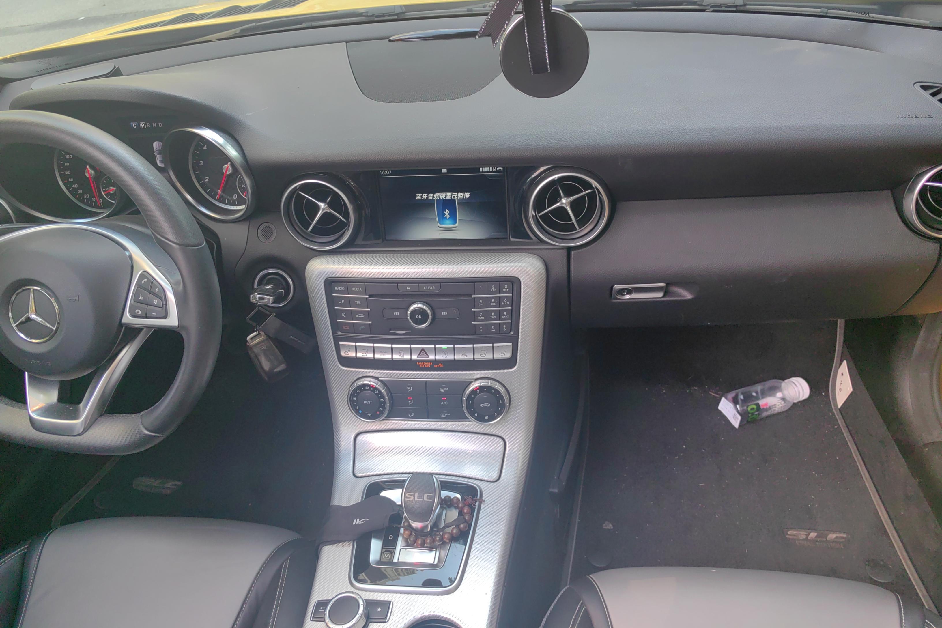 Mercedes-Benz SLC Class 2019 car image #16