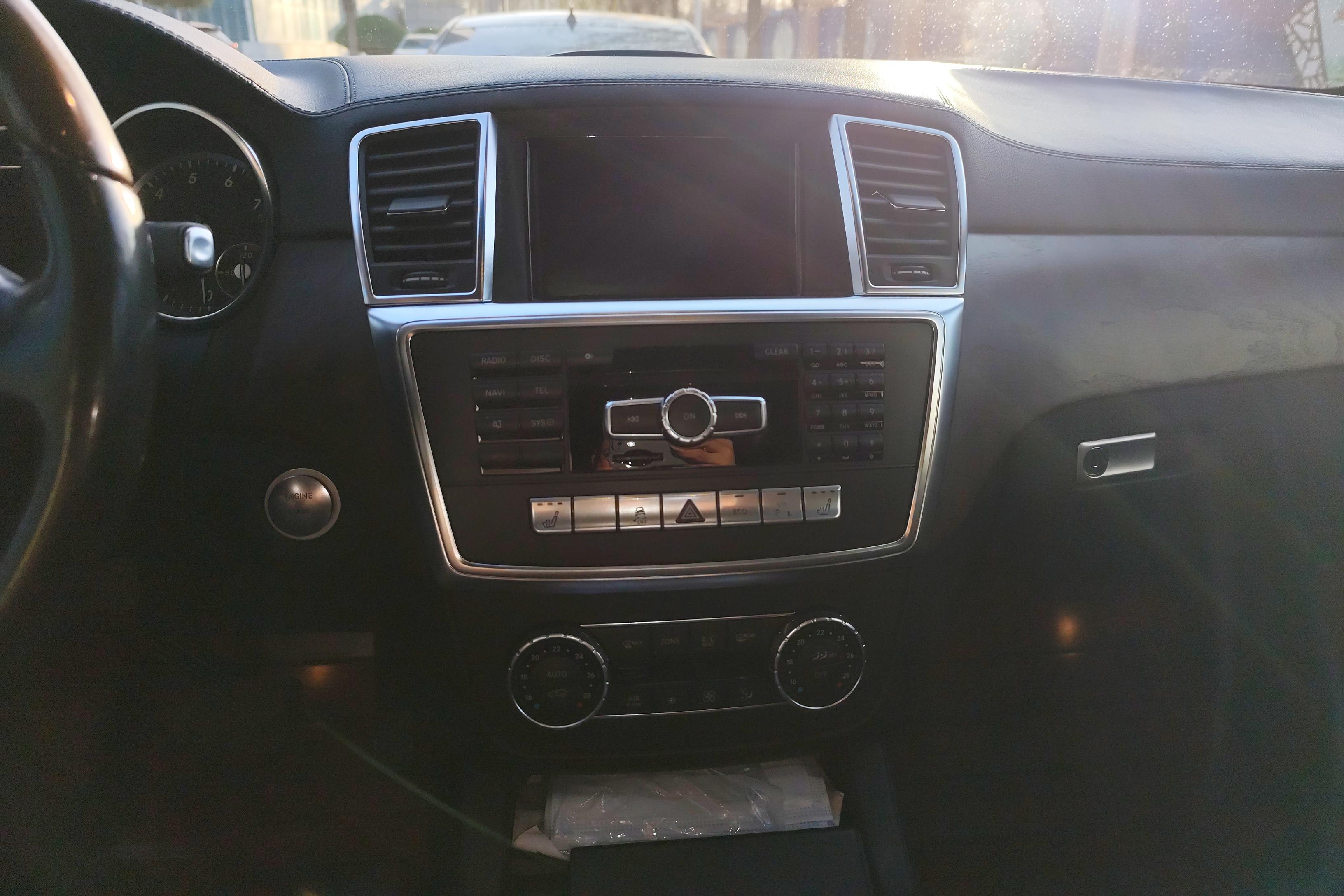 Mercedes-Benz GL Class 2015 #16 Mercedes-Benz GL Class 2015 car image #16