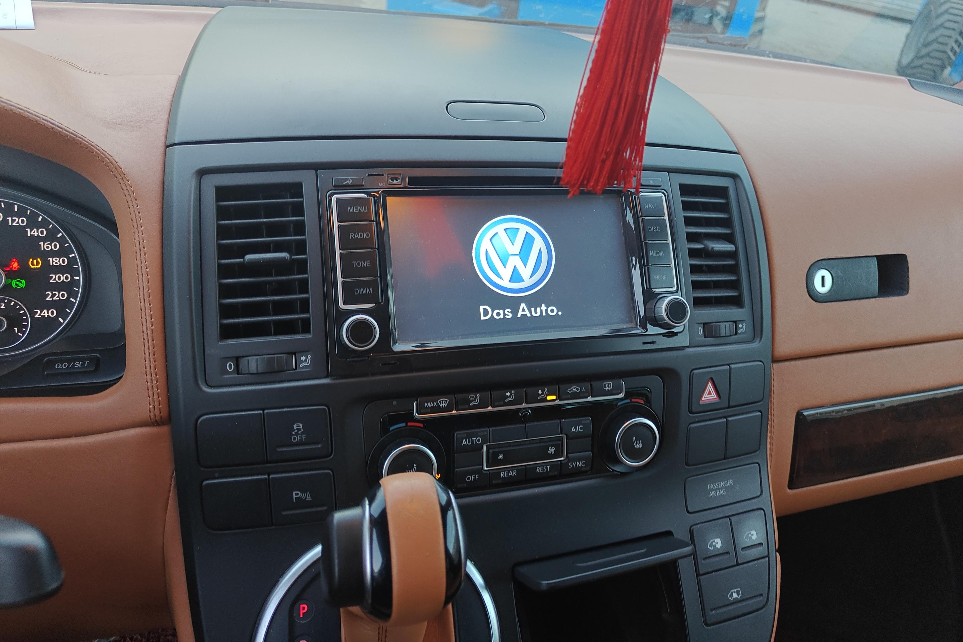 Volkswagen Multivan 2014 #16 Volkswagen Multivan 2014 imagem de carro #16