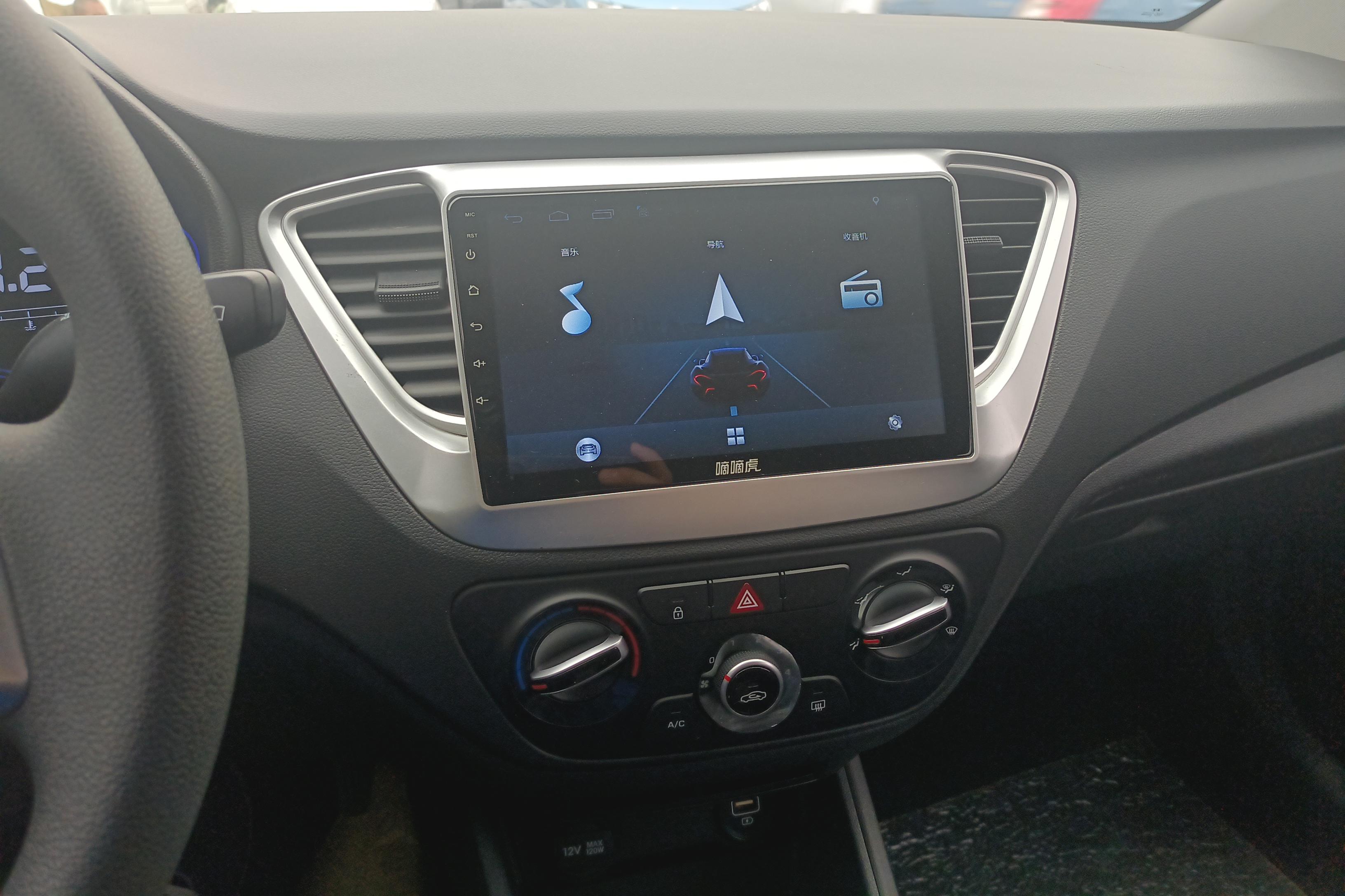 Hyundai Verna 2019 #16 Hyundai Verna 2019 car image #16