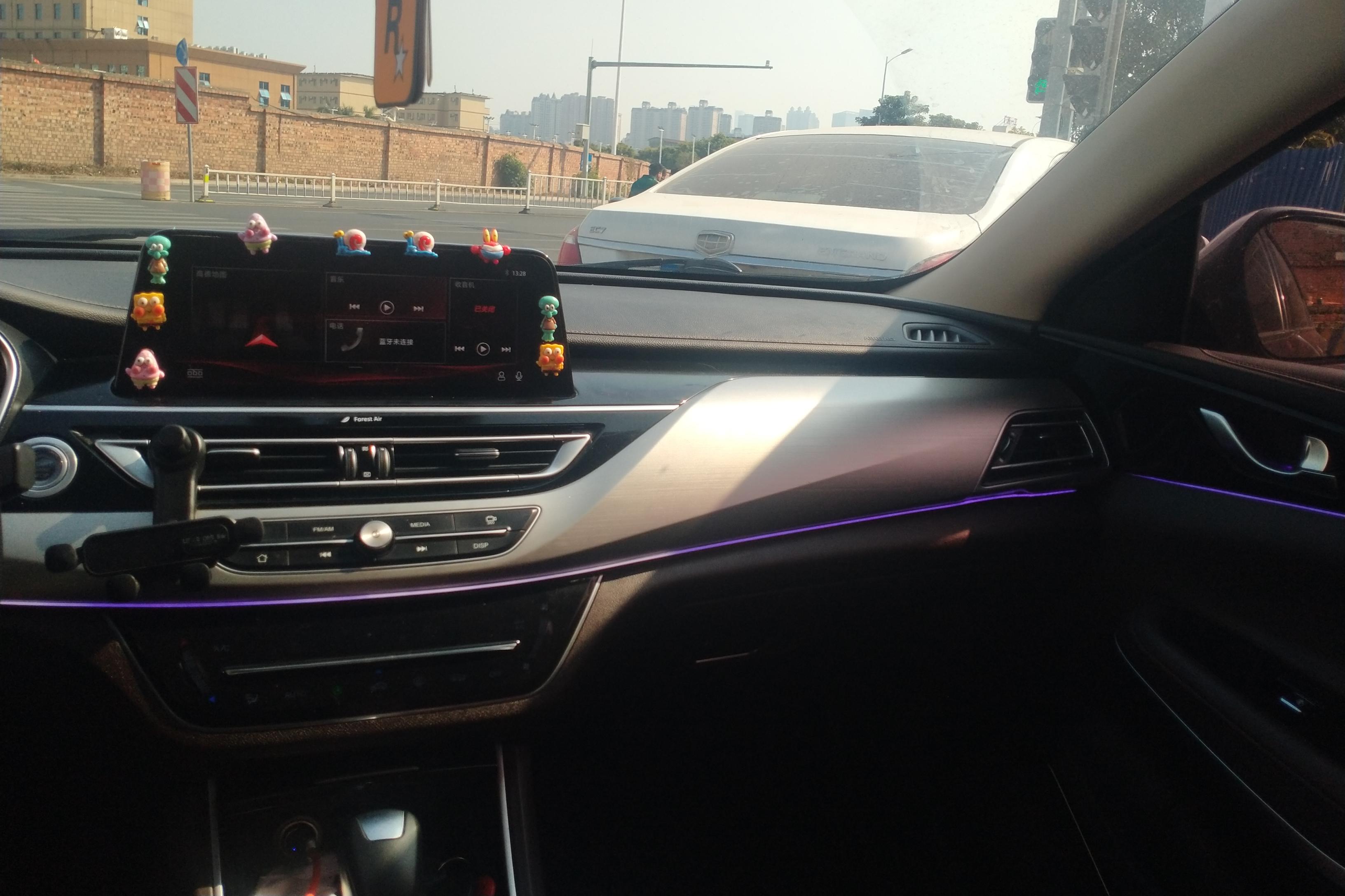 Changan Raeton 2018 car image #16