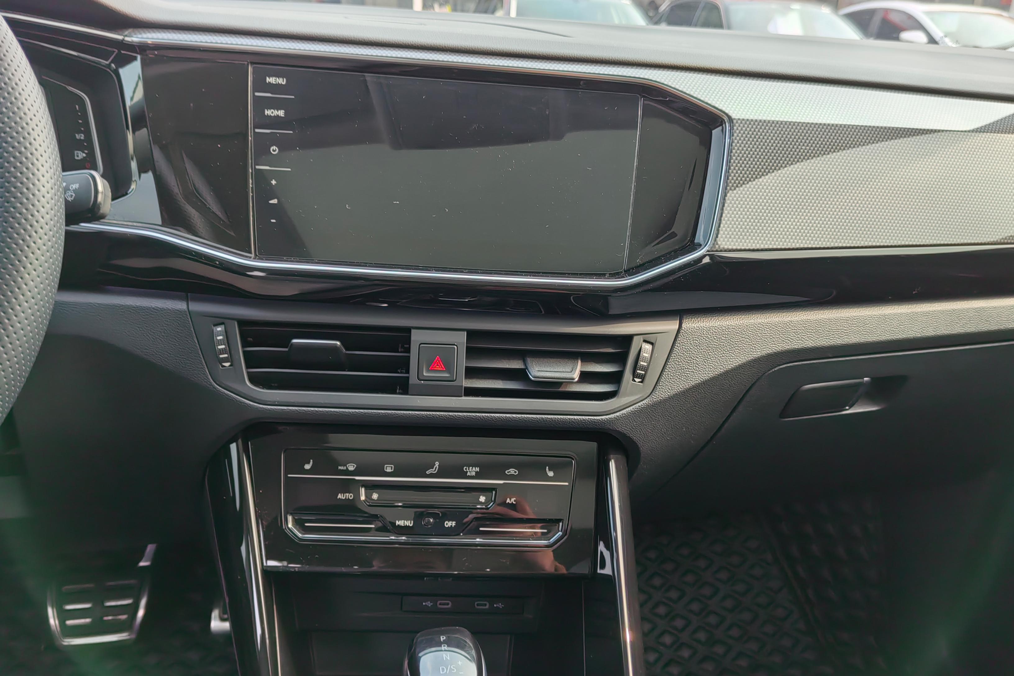 Volkswagen Tayron X 2022 #16 Volkswagen Tayron X 2022 car image #16