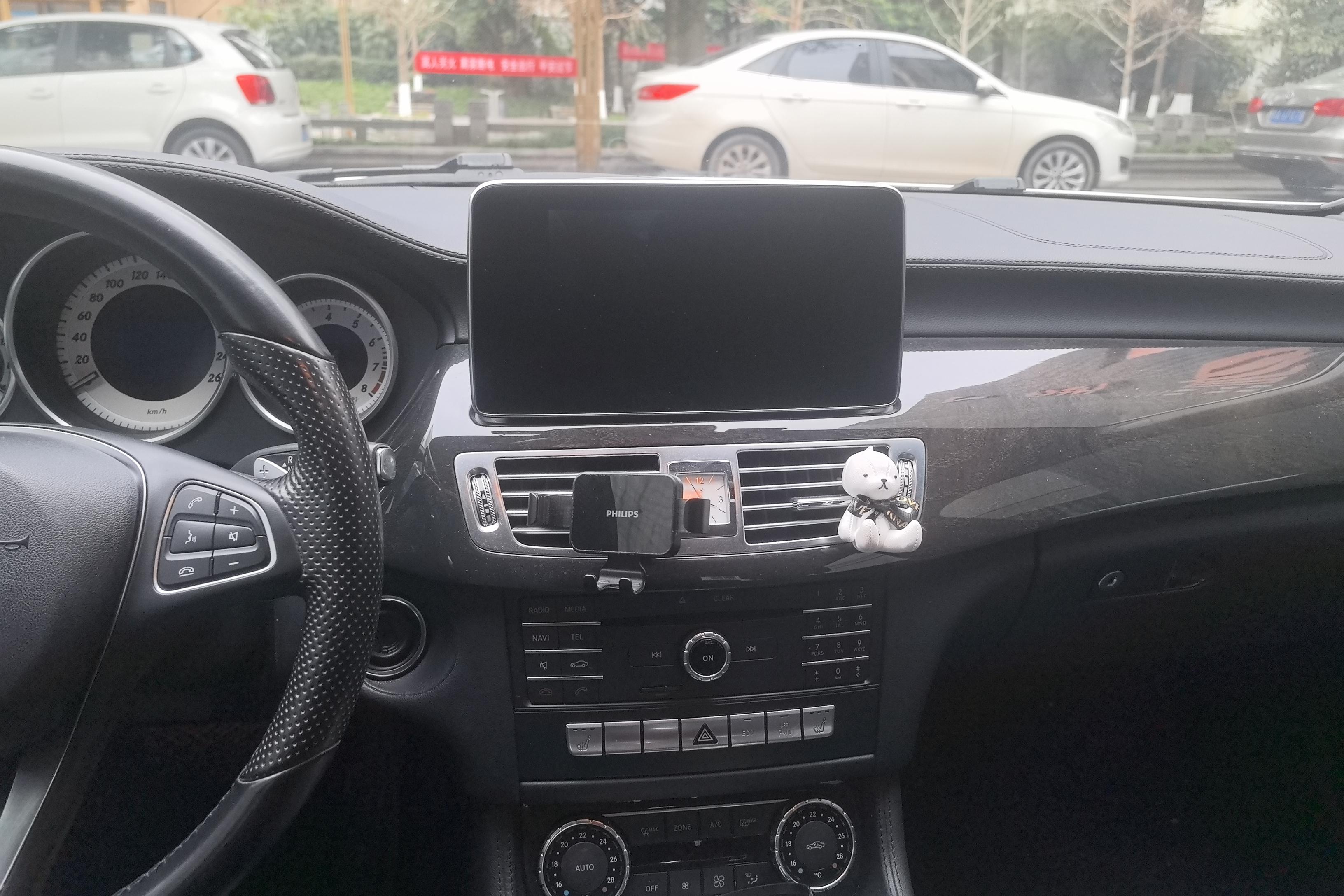 Mercedes-Benz CLS AMG 2016 car image #16