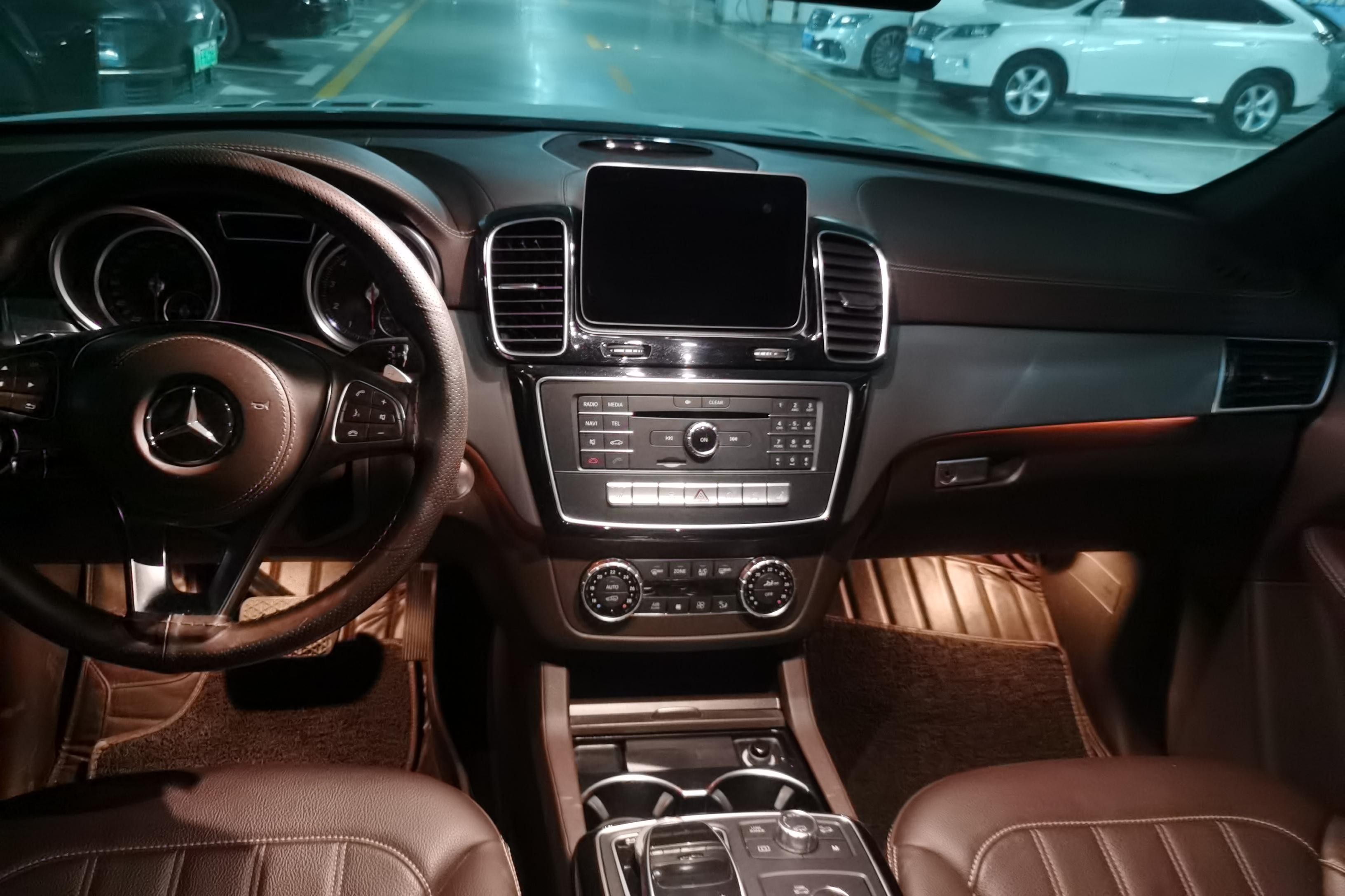 奔驰 奔驰GLS AMG 2016 汽车图片 #16