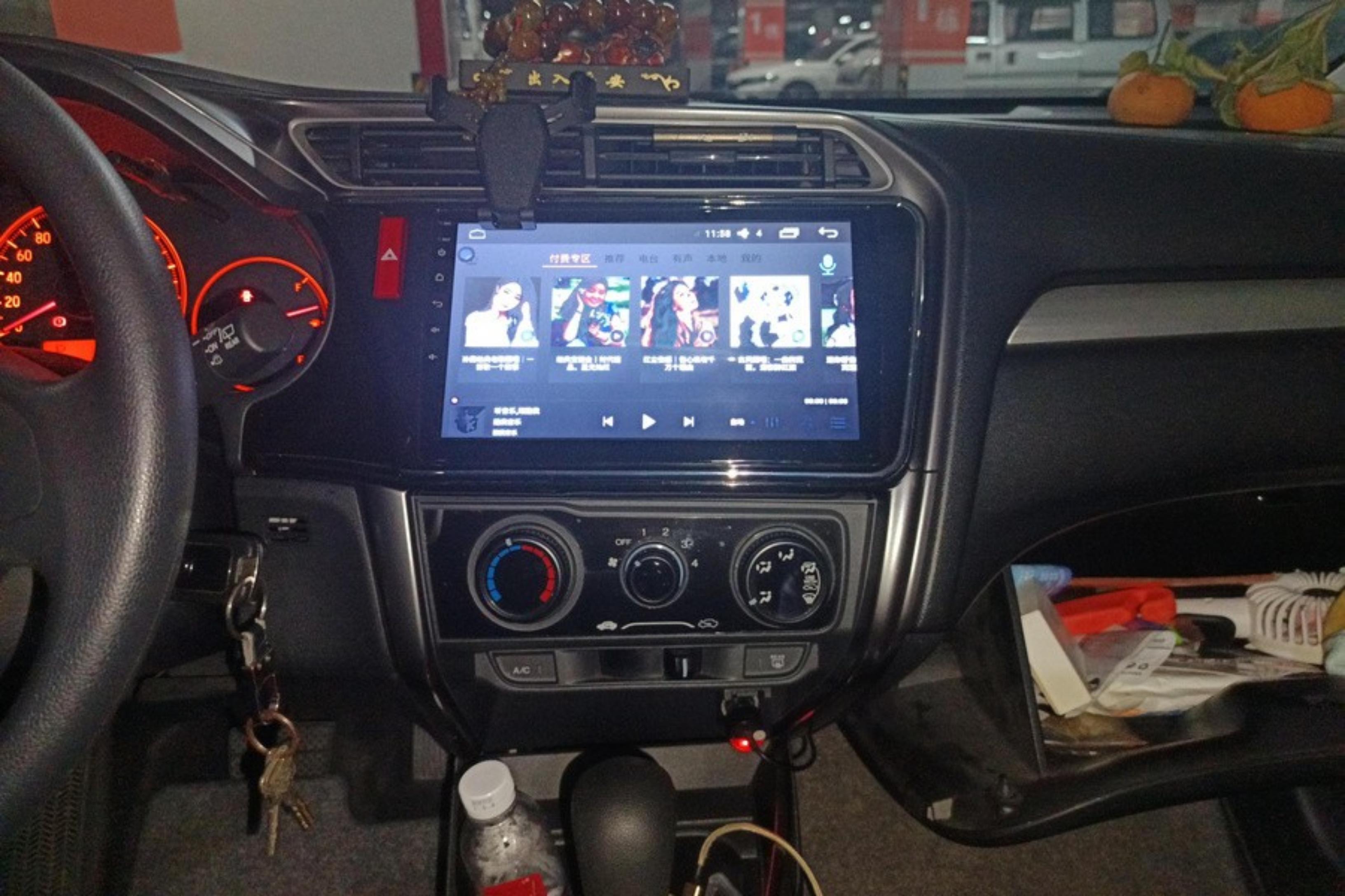 Honda Gienia 2019 car image #16