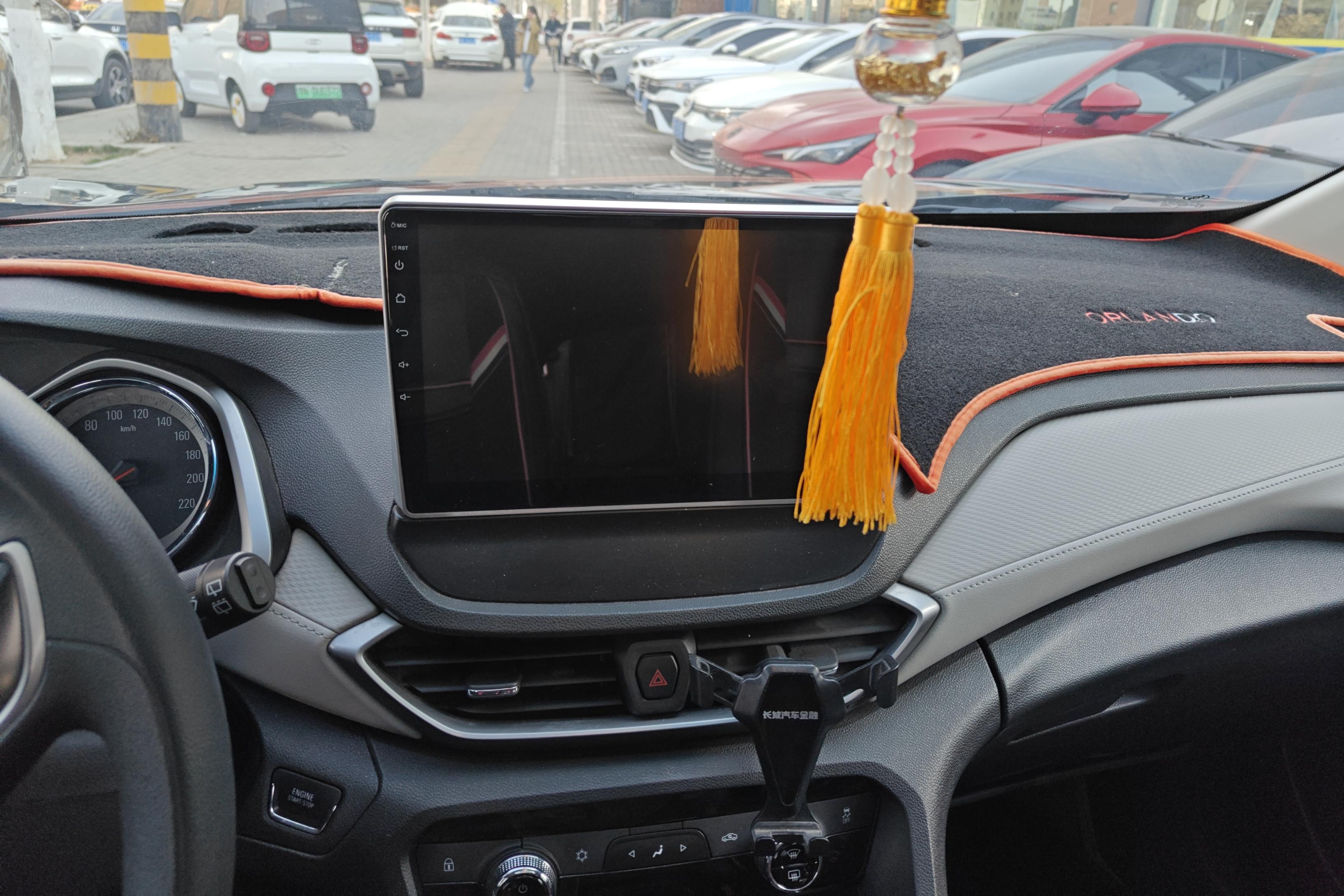 Chevrolet Orlando 2019 #16 Chevrolet Orlando 2019 car image #16