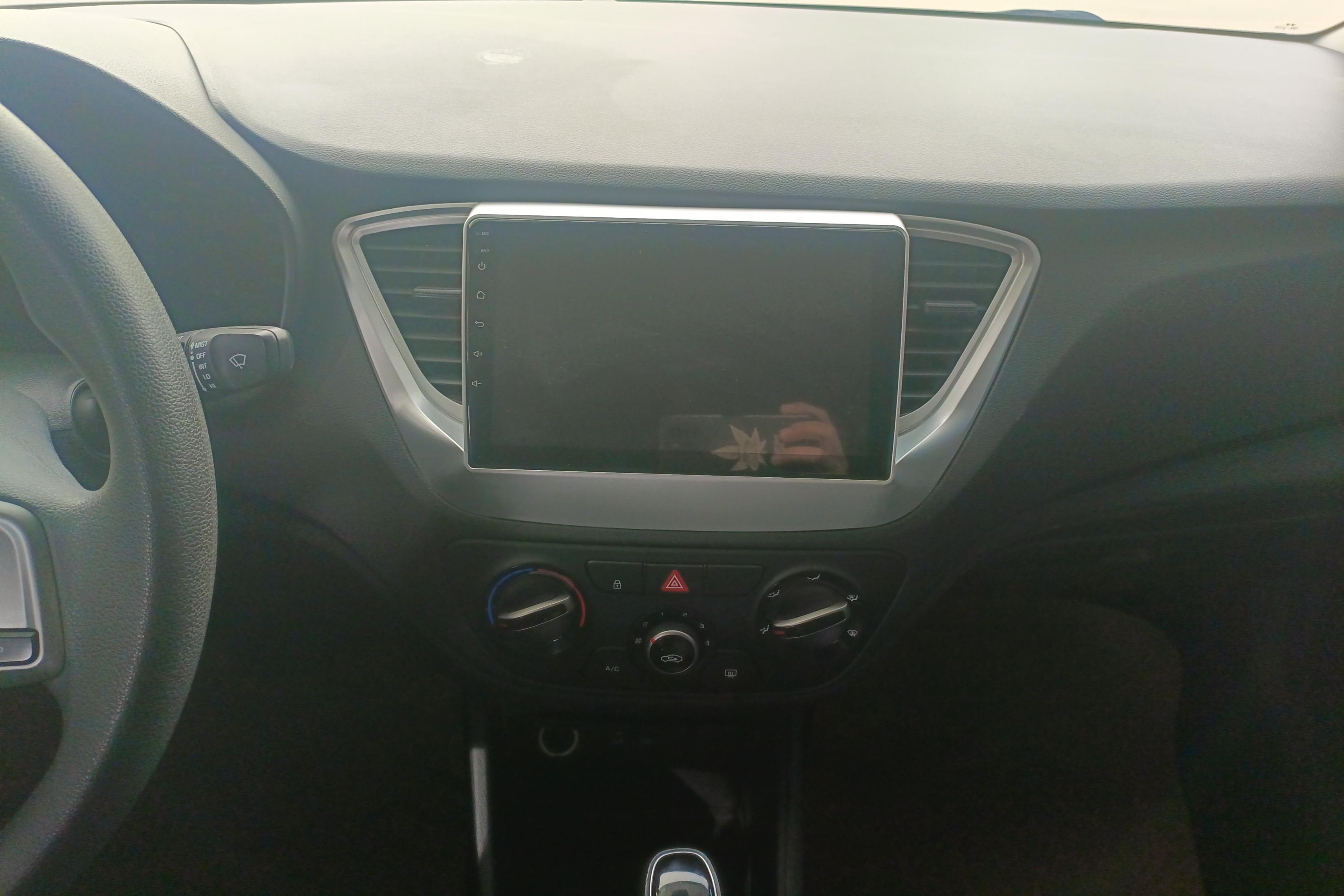 Hyundai Verna 2019 car image #16