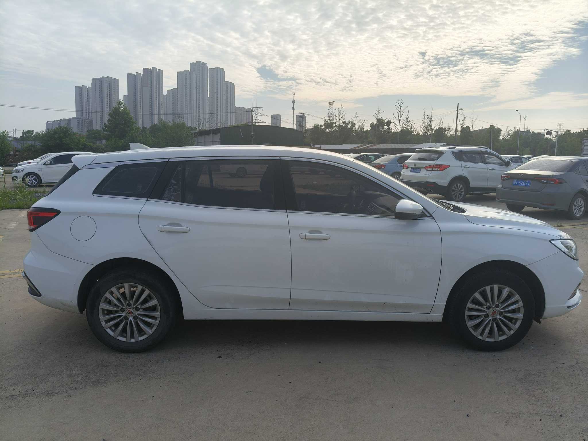 荣威 荣威Ei5 2022 汽车图片 #16