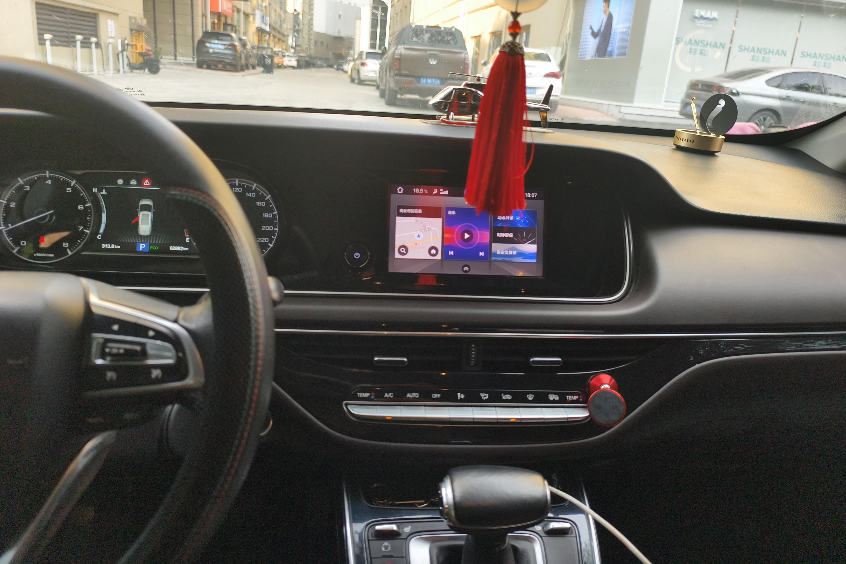 GAC Trumpchi M6 2019 car image #16