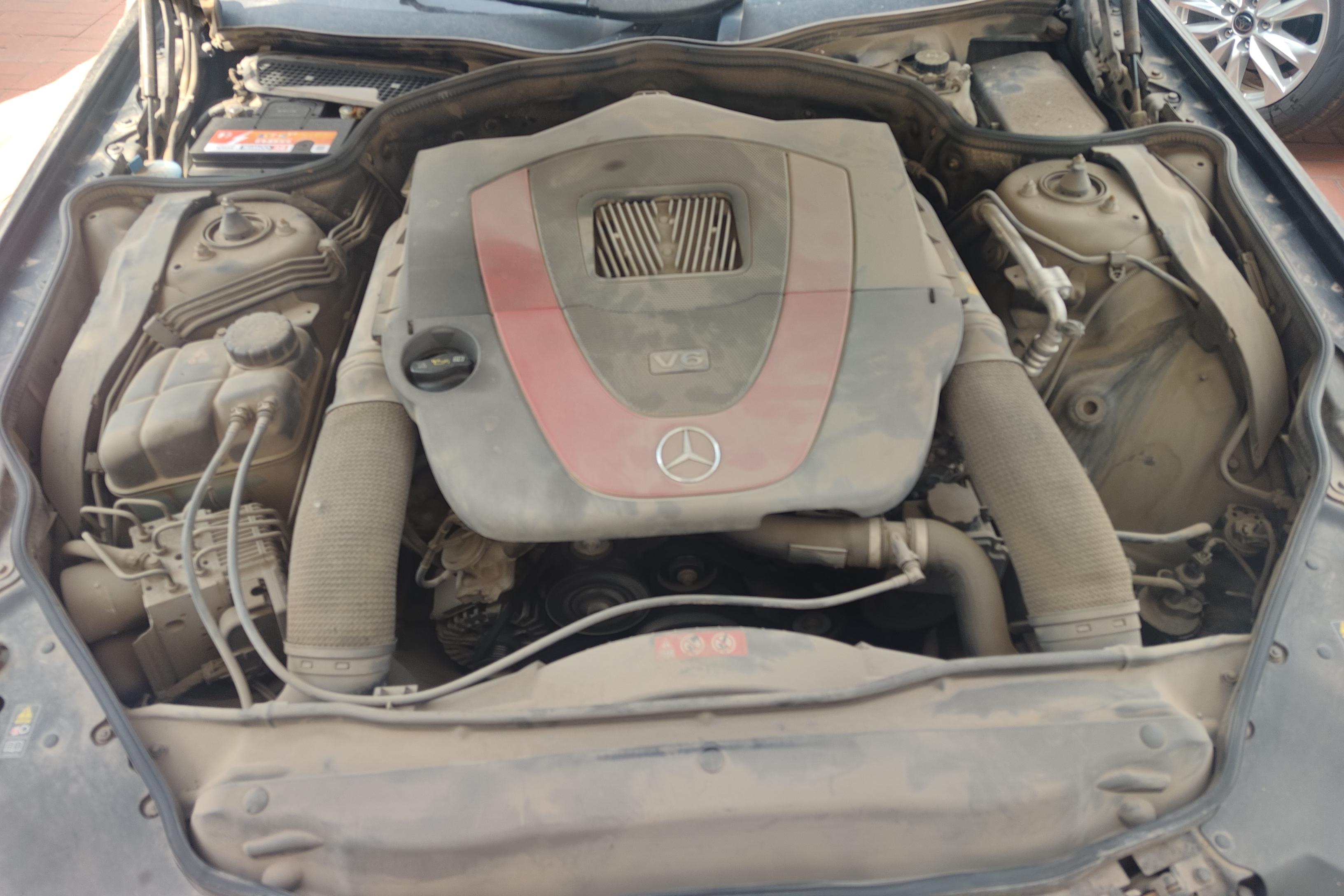 Mercedes-Benz SL Class 2010 #16 Mercedes-Benz SL Class 2010 car image #16