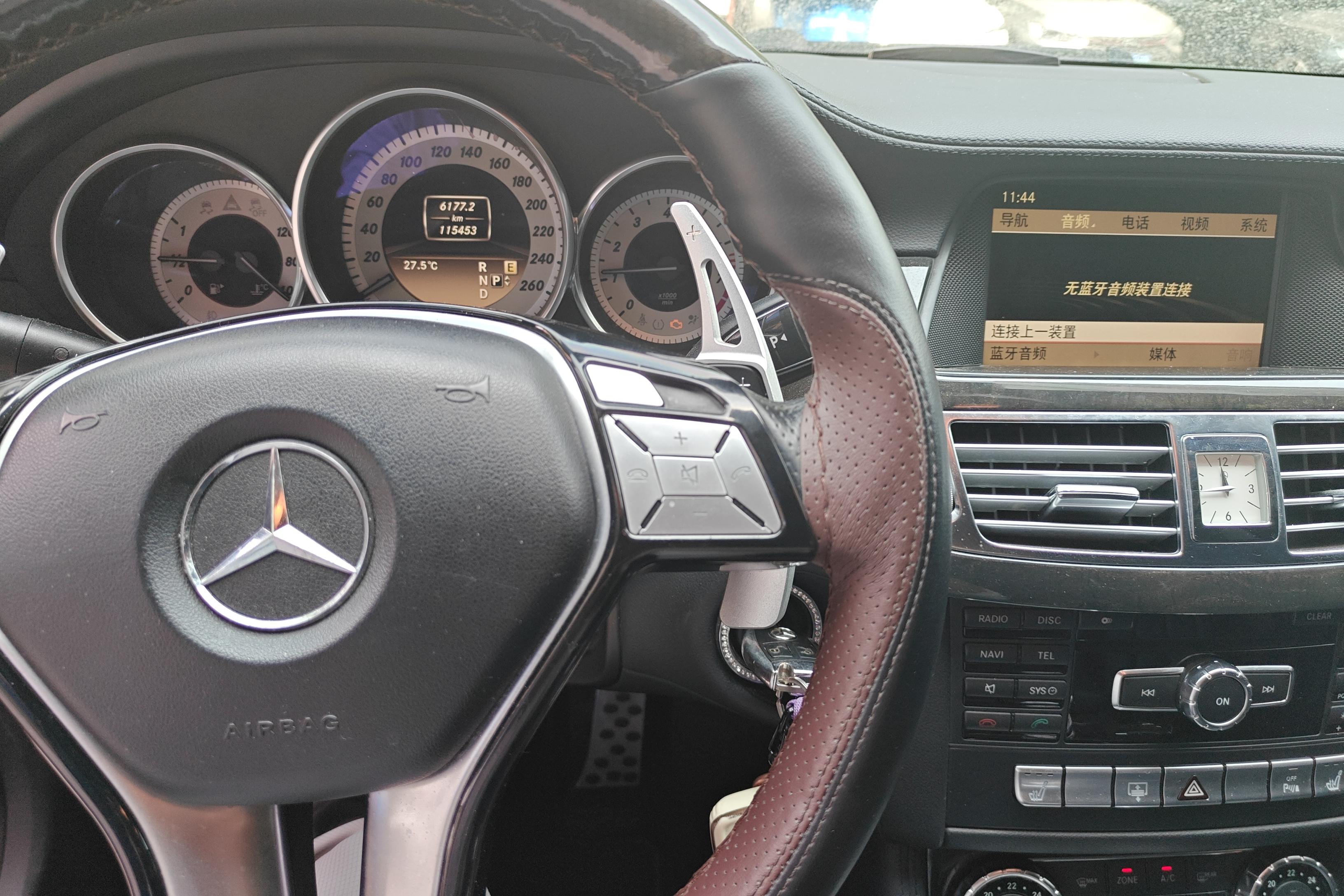 Mercedes-Benz CLS AMG 2012 imagem de carro #16