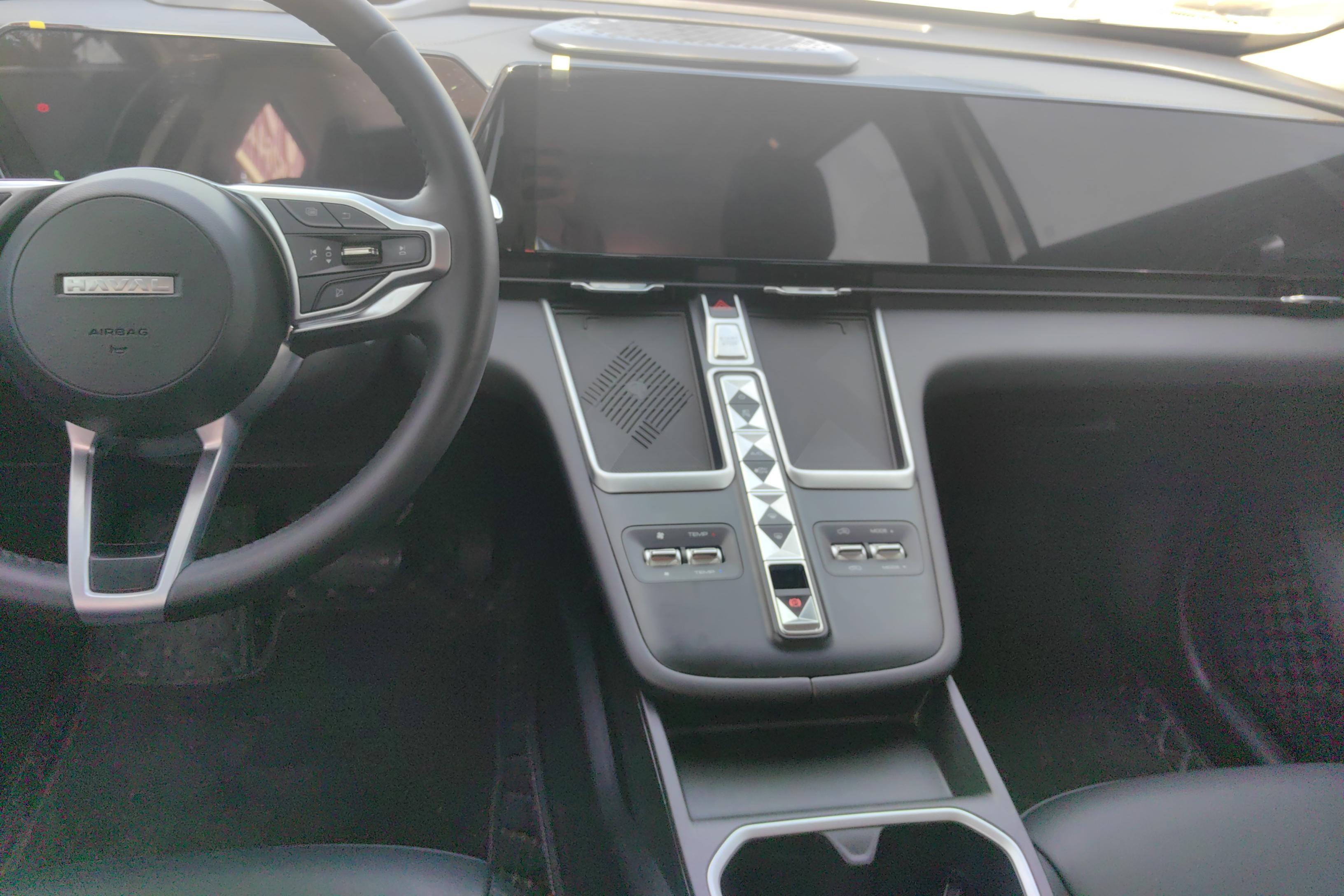 Haval Fierce Dragon MAX 2023 immagine di auto #16