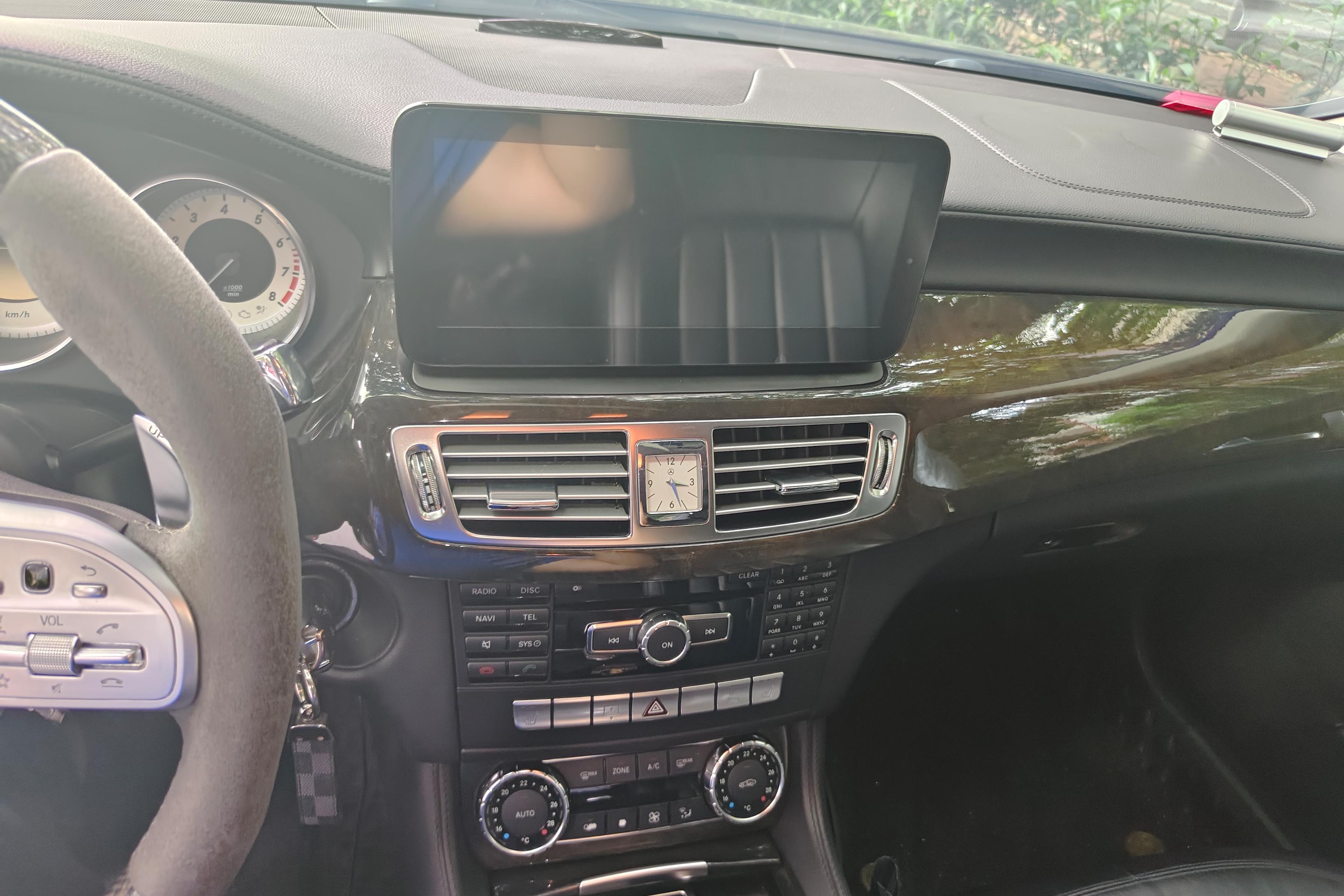 Mercedes-Benz CLS AMG 2012 imagem de carro #16