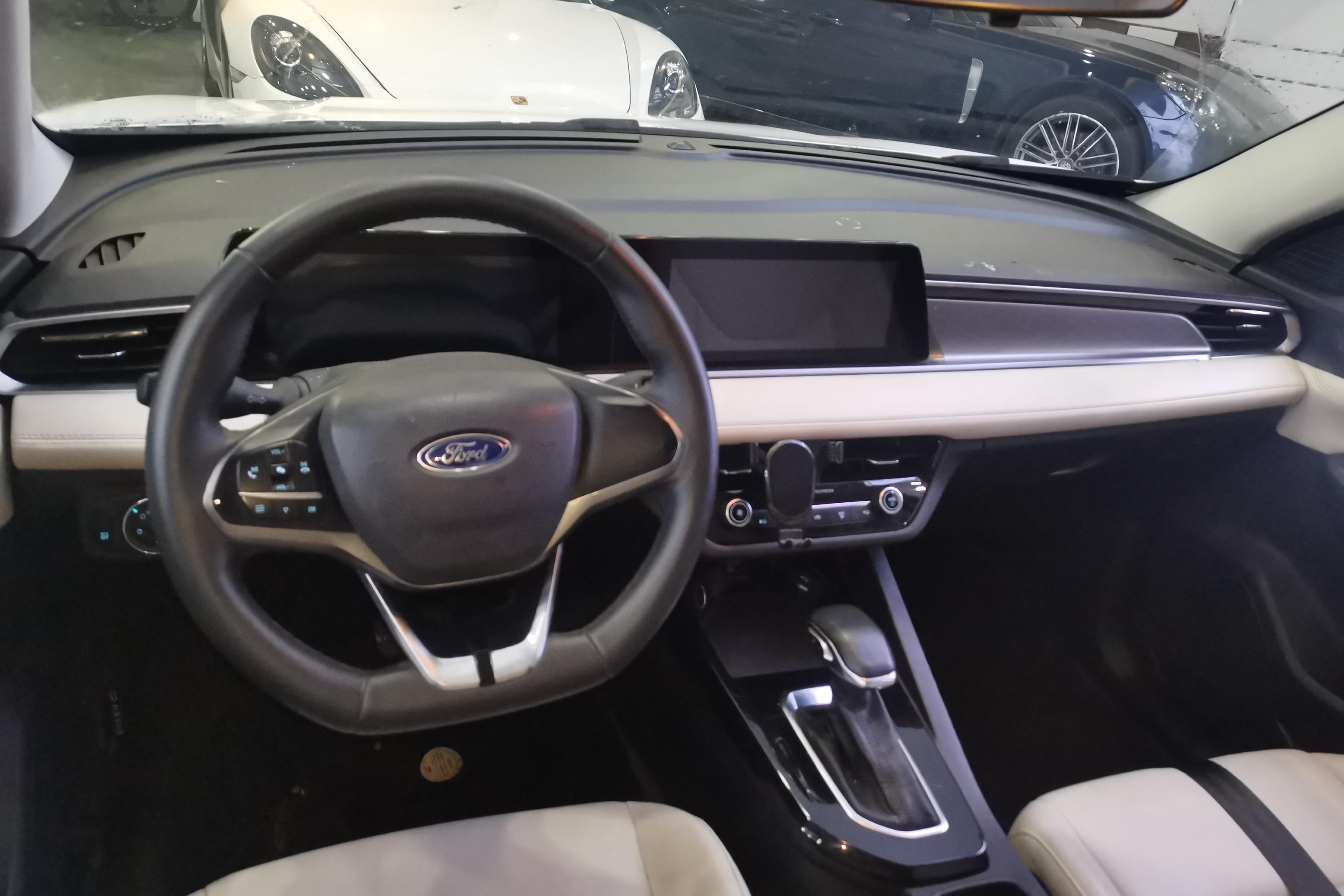 Ford Escort 2021 #16 Ford Escort 2021 car image #16