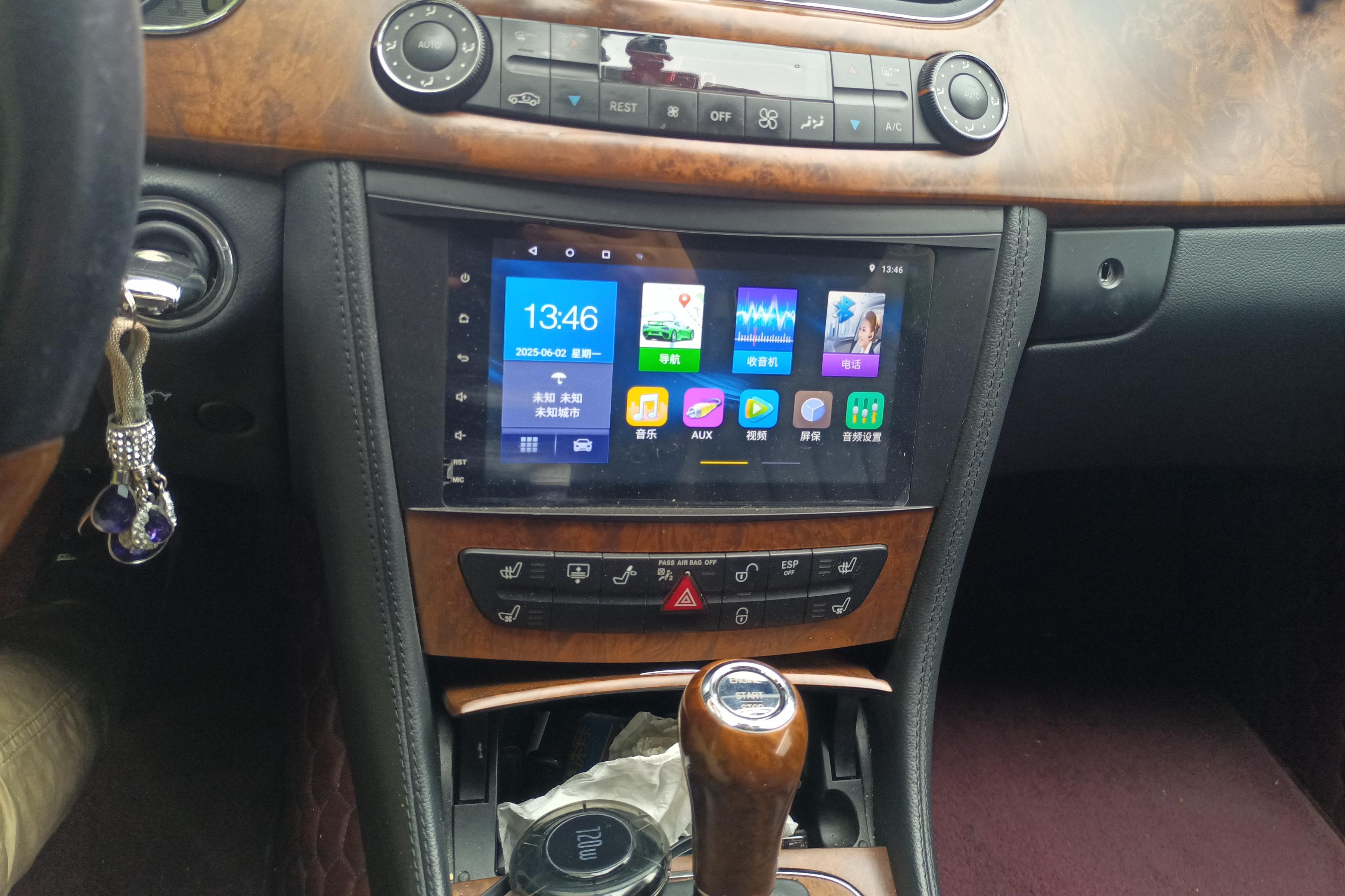 Mercedes-Benz CLS AMG 2009 car image #16