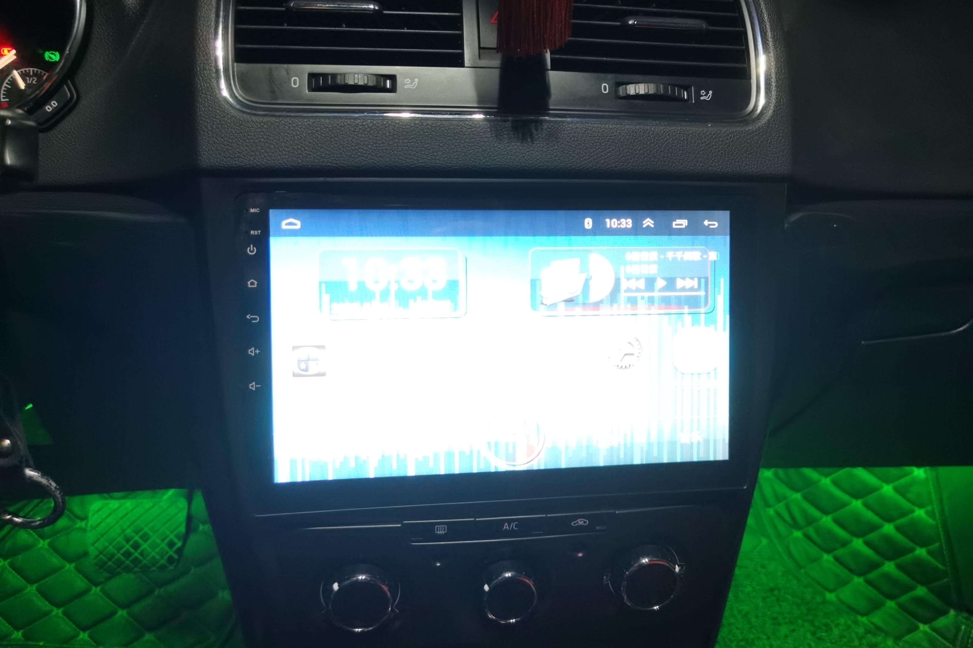 Skoda Yeti 2017 car image #16