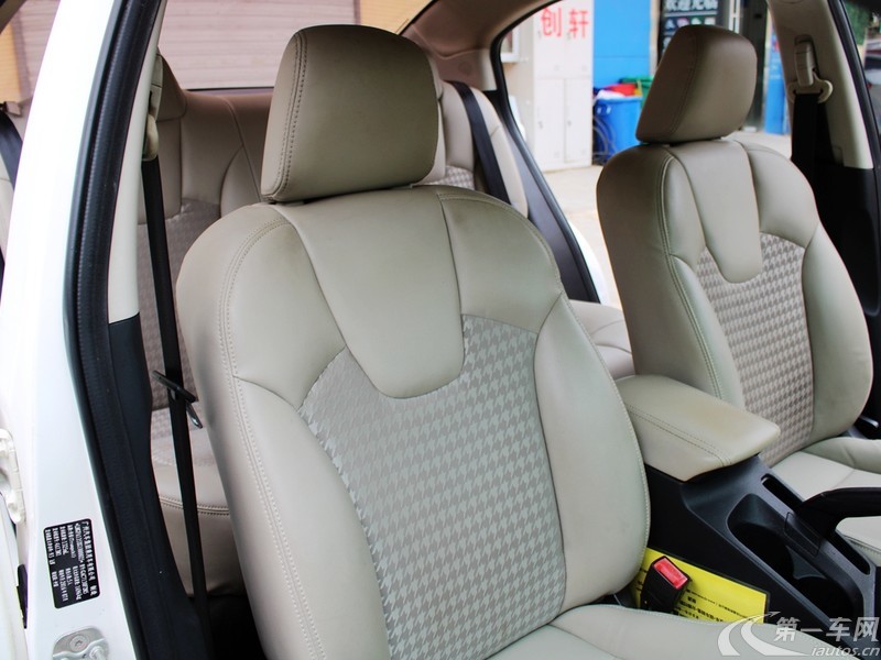 GAC Trumpchi GA3S 2016 #16 GAC Trumpchi GA3S 2016 image de voiture #16