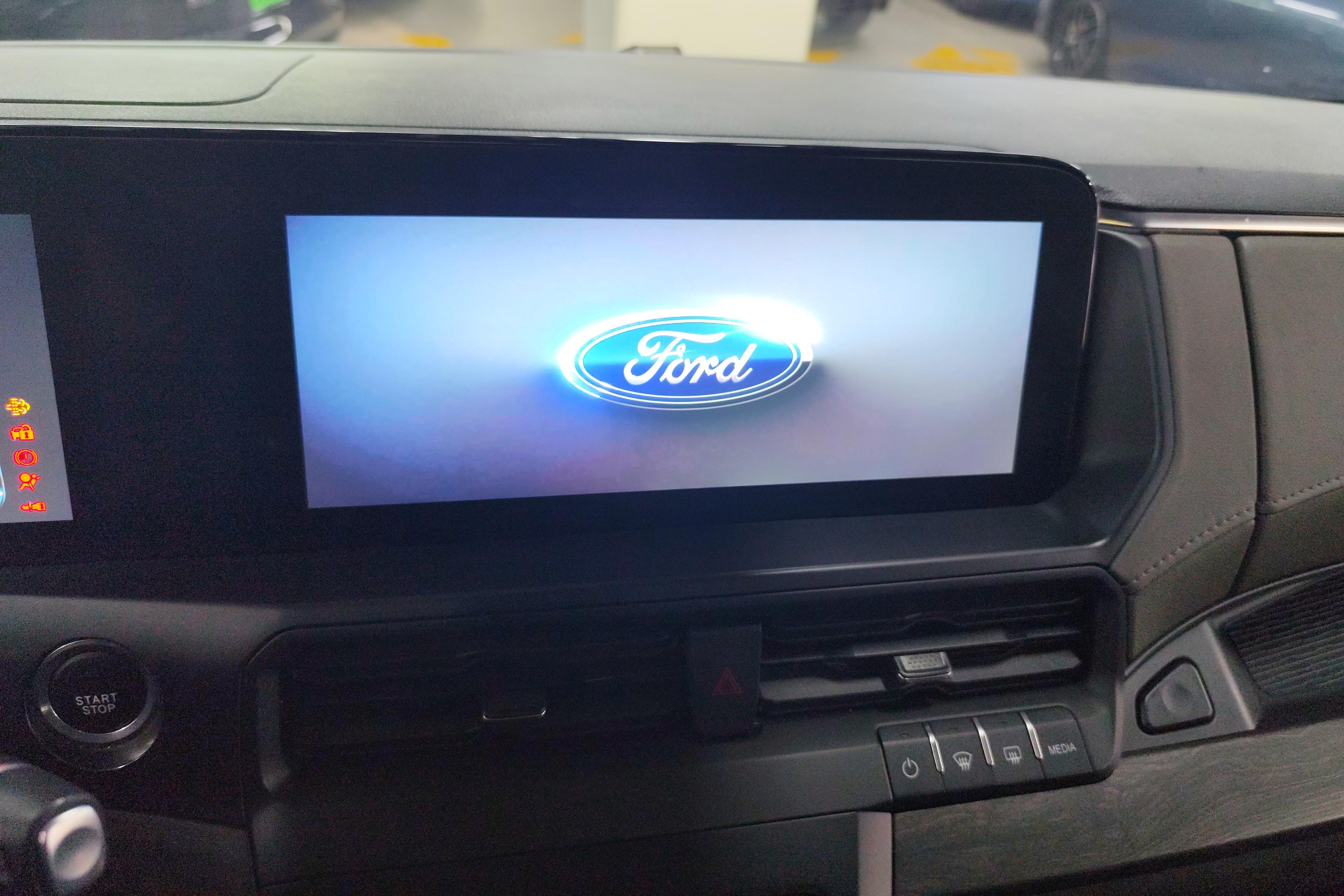 Ford Tourneo 2023 #16 Ford Tourneo 2023 car image #16